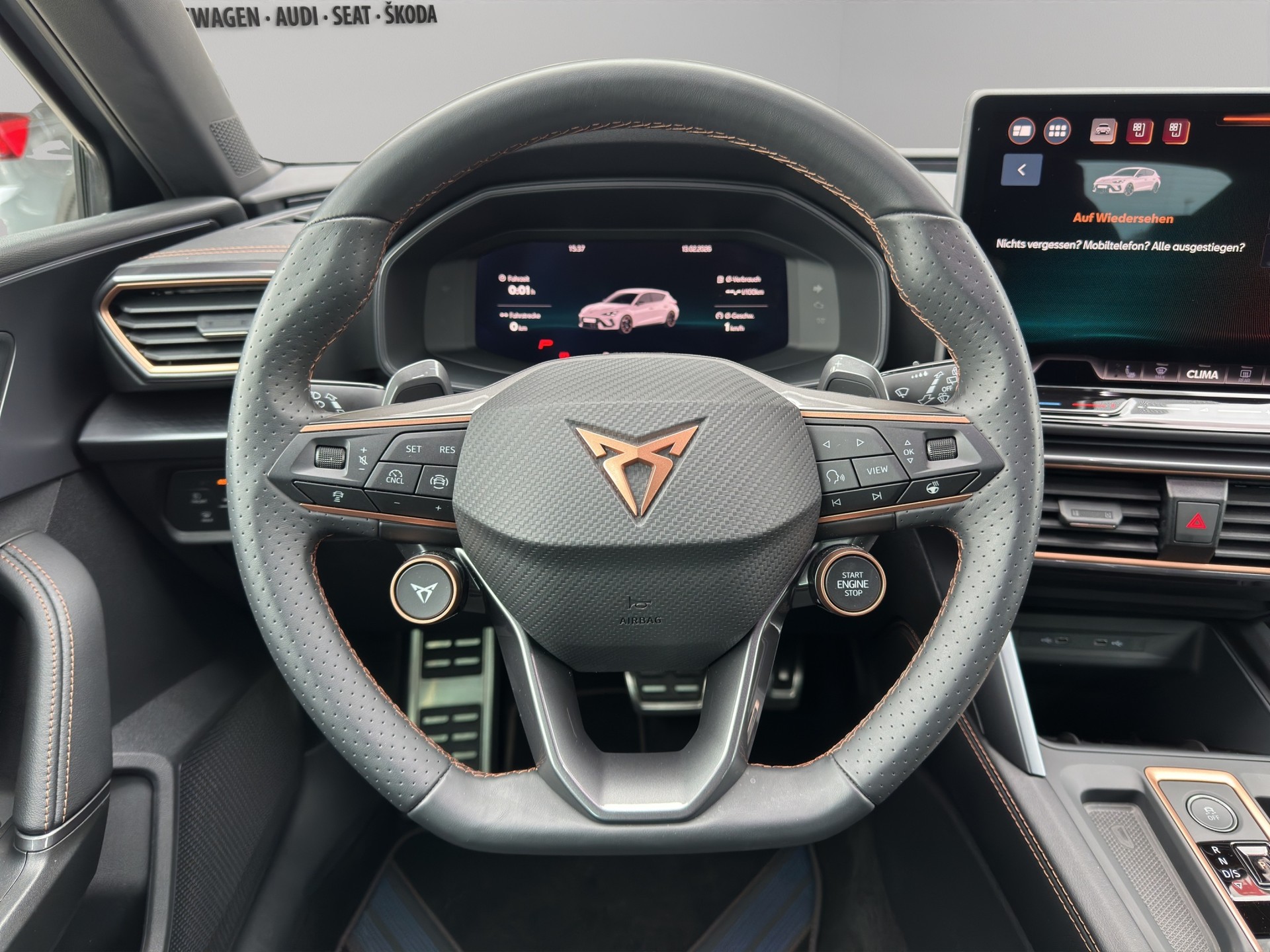 CUPRA Leon 2.0 TSI 300 VZ DSG-image-12