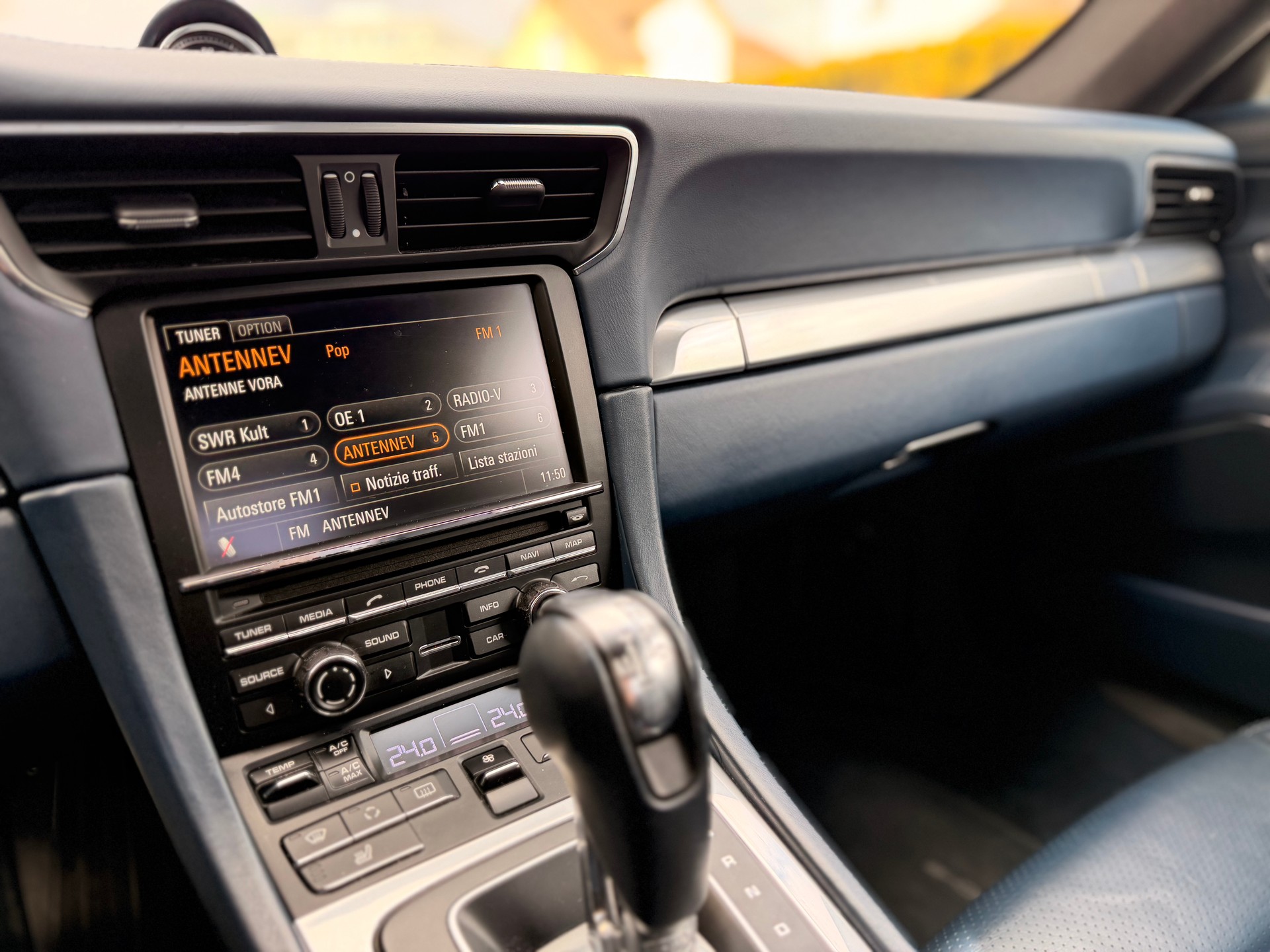 PORSCHE 911 Carrera S PDK-image-12