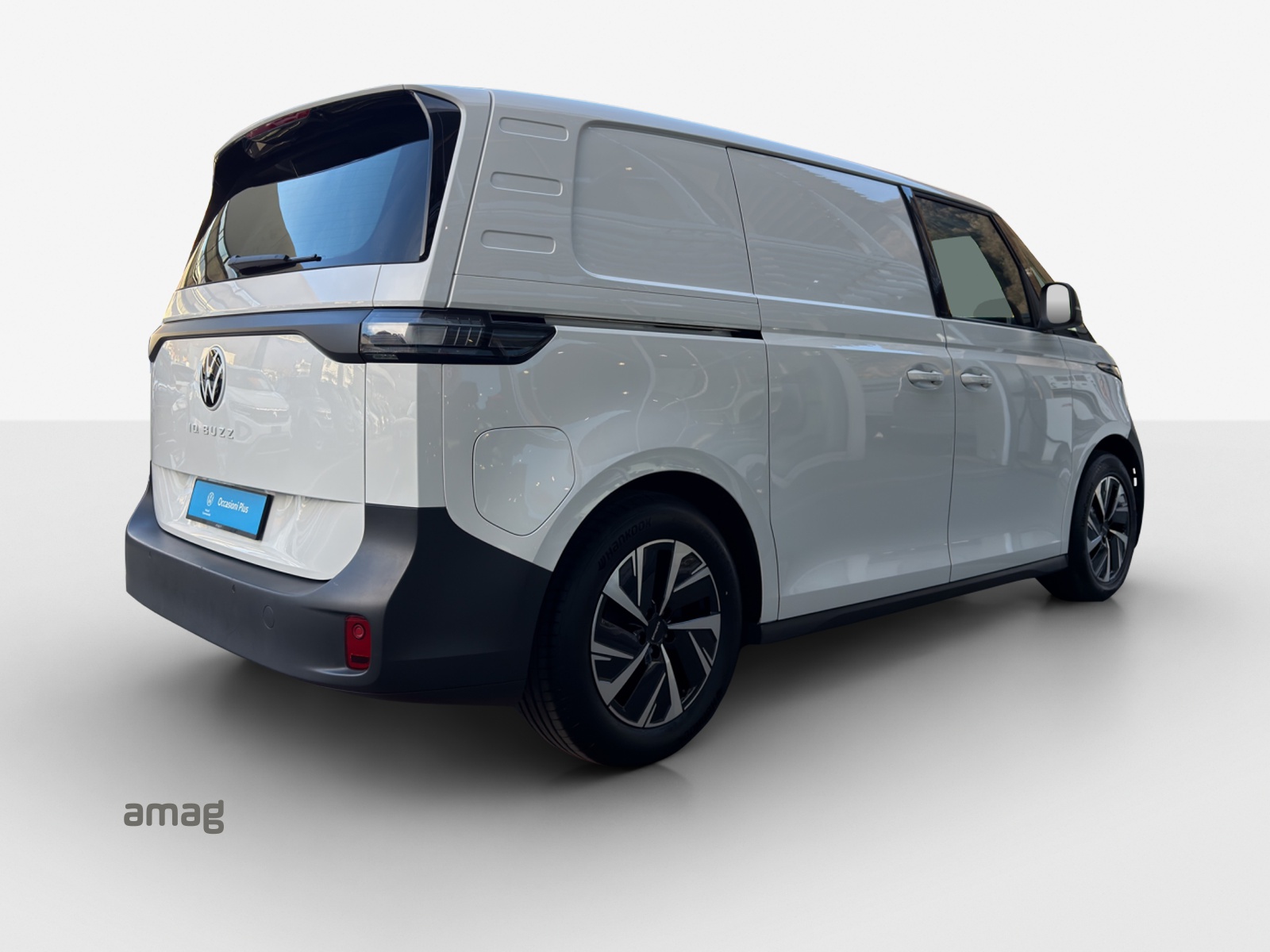 VW ID. Buzz Cargo-image-5