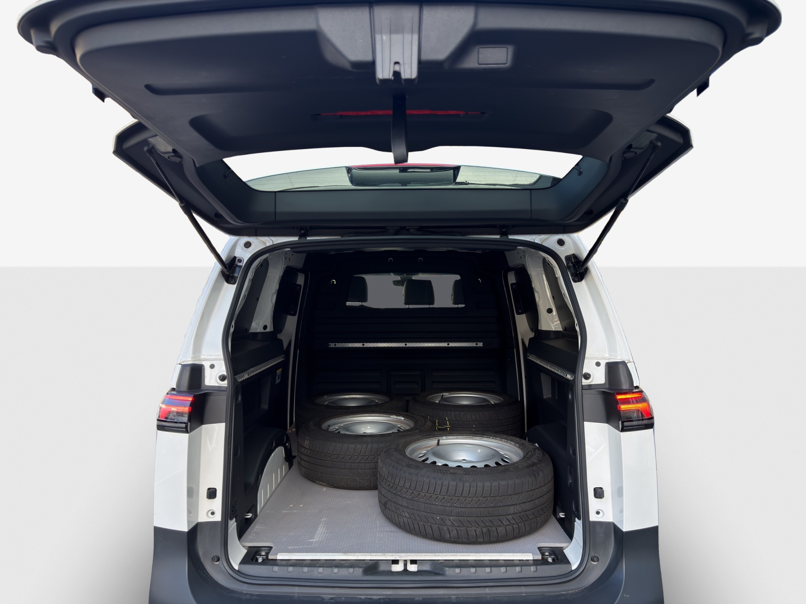 VW ID. Buzz Cargo-image-13