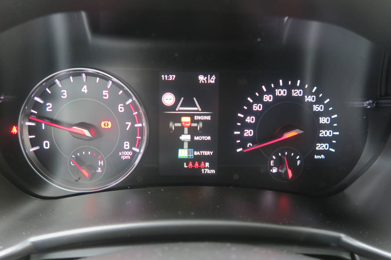 SUZUKI Swift 1.2 Sakura Top Hybrid 4x4-image-6