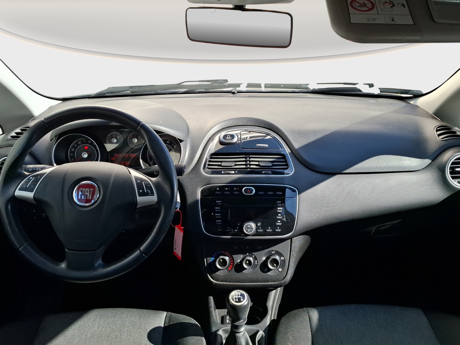 FIAT Punto 1.4 Pop Star // MFK 24.06.2025 // Zahnriemen + Wasserpumpe ersetzt bei 112814 km-image-11