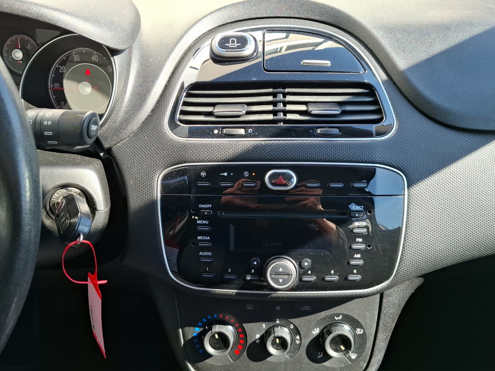FIAT Punto 1.4 Pop Star // MFK 24.06.2025 // Zahnriemen + Wasserpumpe ersetzt bei 112814 km-image-14