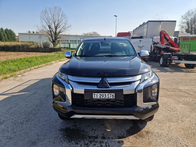 MITSUBISHI L 200 2.2 DID Value Club Cab - Ponte Ribaltabile 3 Lati "NUOVO" con Sopra Sponde - Gancio Traino KG. 3000-image-2