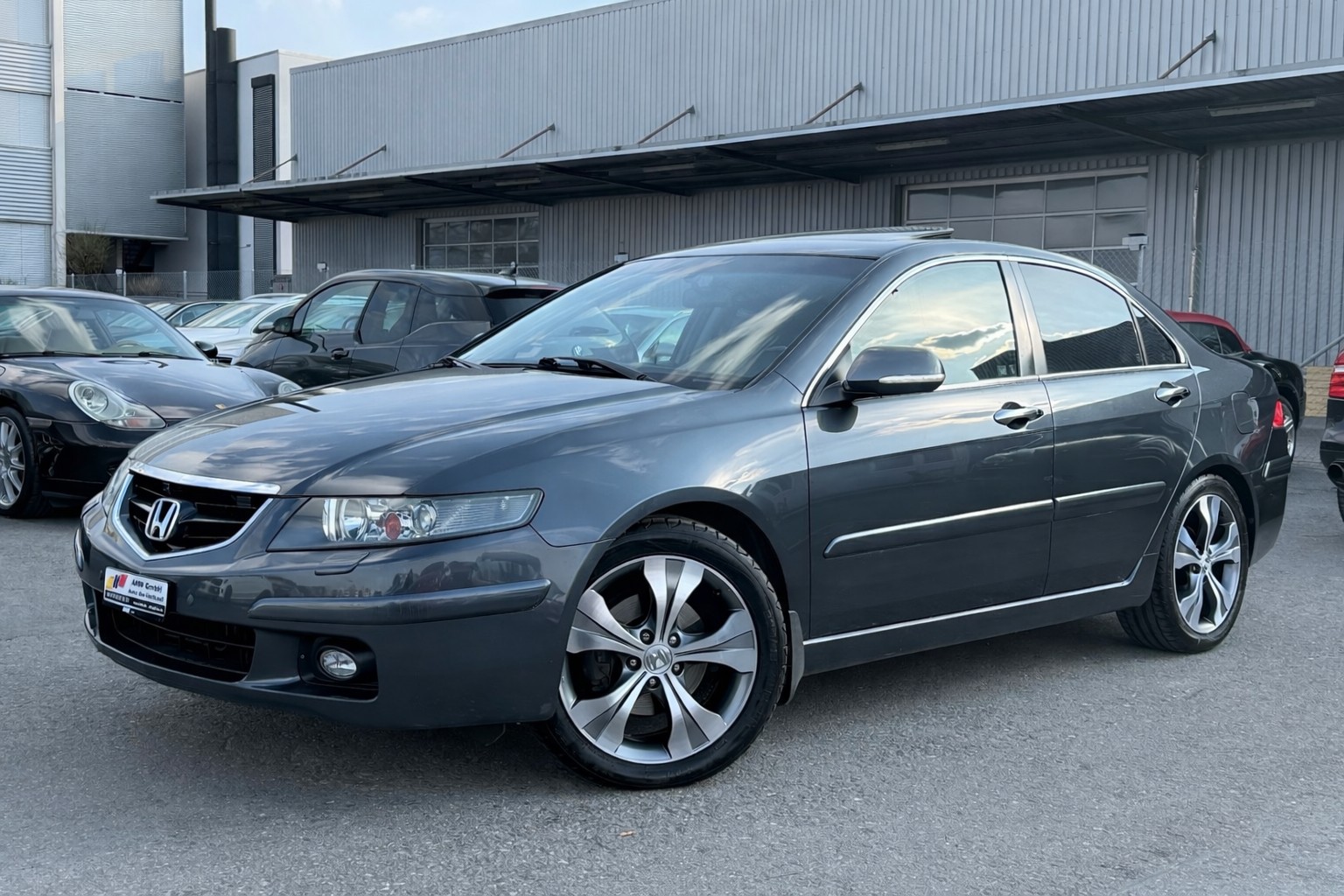 HONDA Accord 2.4i S Executive Automatic / Frisch ab MFK & Service / 190PS / Schiebedach / Leder / PDC / 8-fach bereift