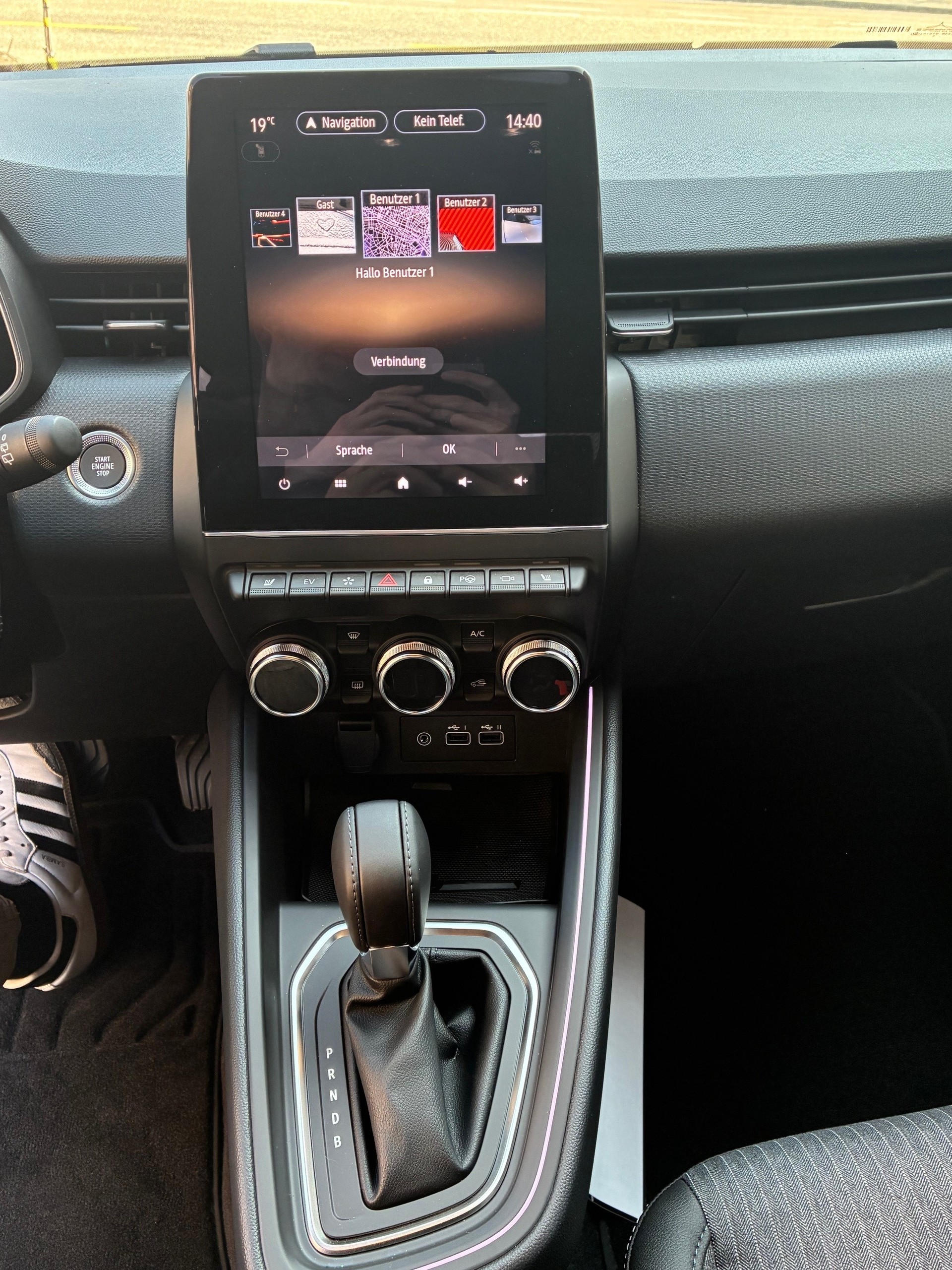 MITSUBISHI COLT 1.6 HEV Instyle-image-7