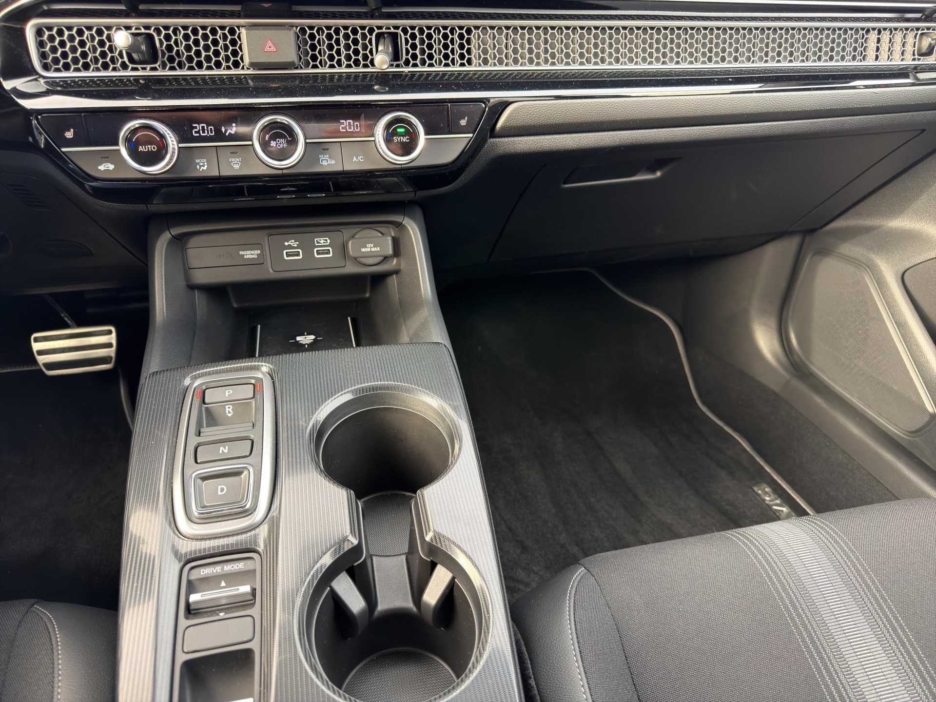 HONDA Civic 2.0 i-MMD Sport-image-11