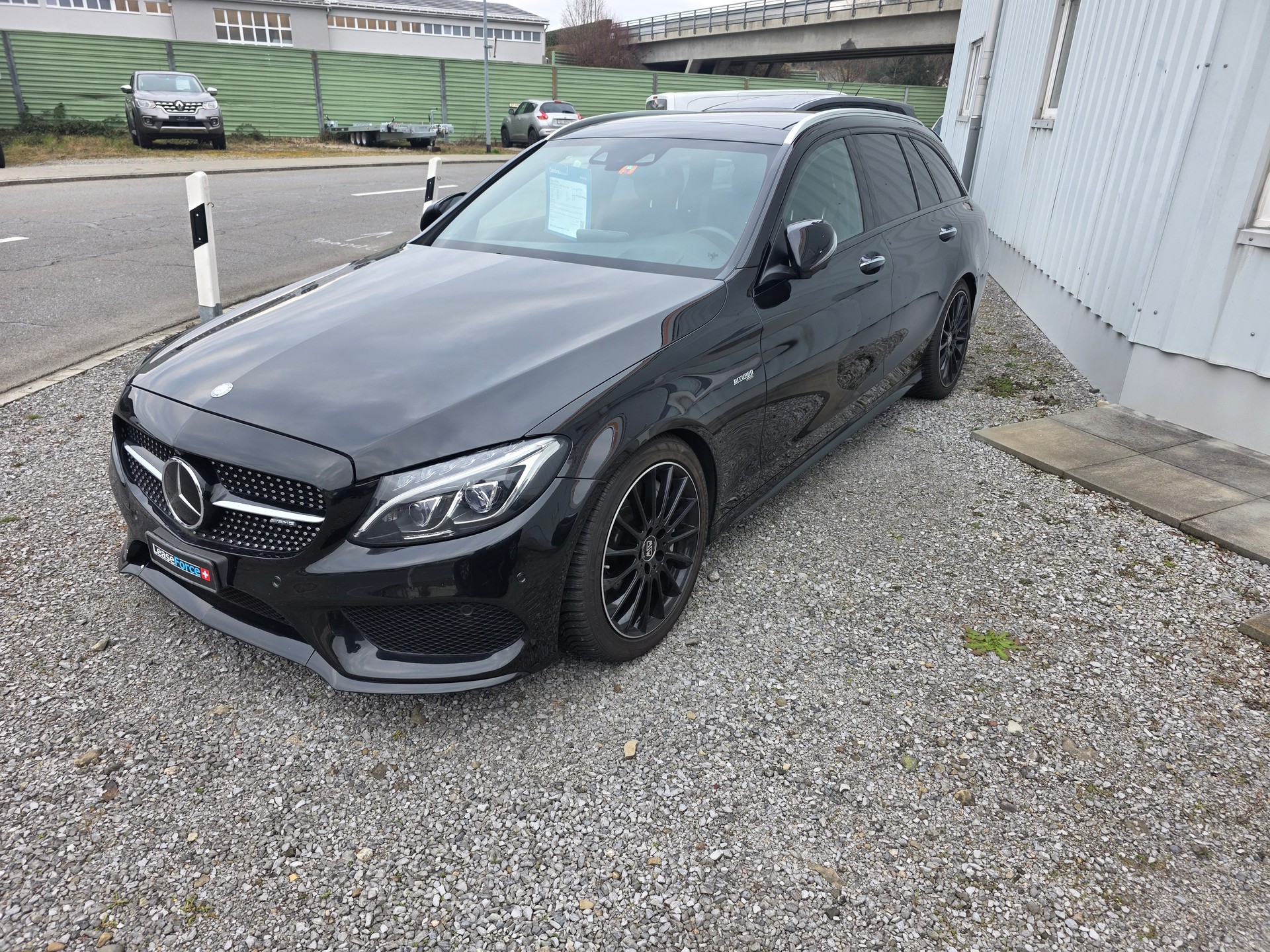 MERCEDES-BENZ C 43 AMG 4Matic 9G-Tronic-image-25
