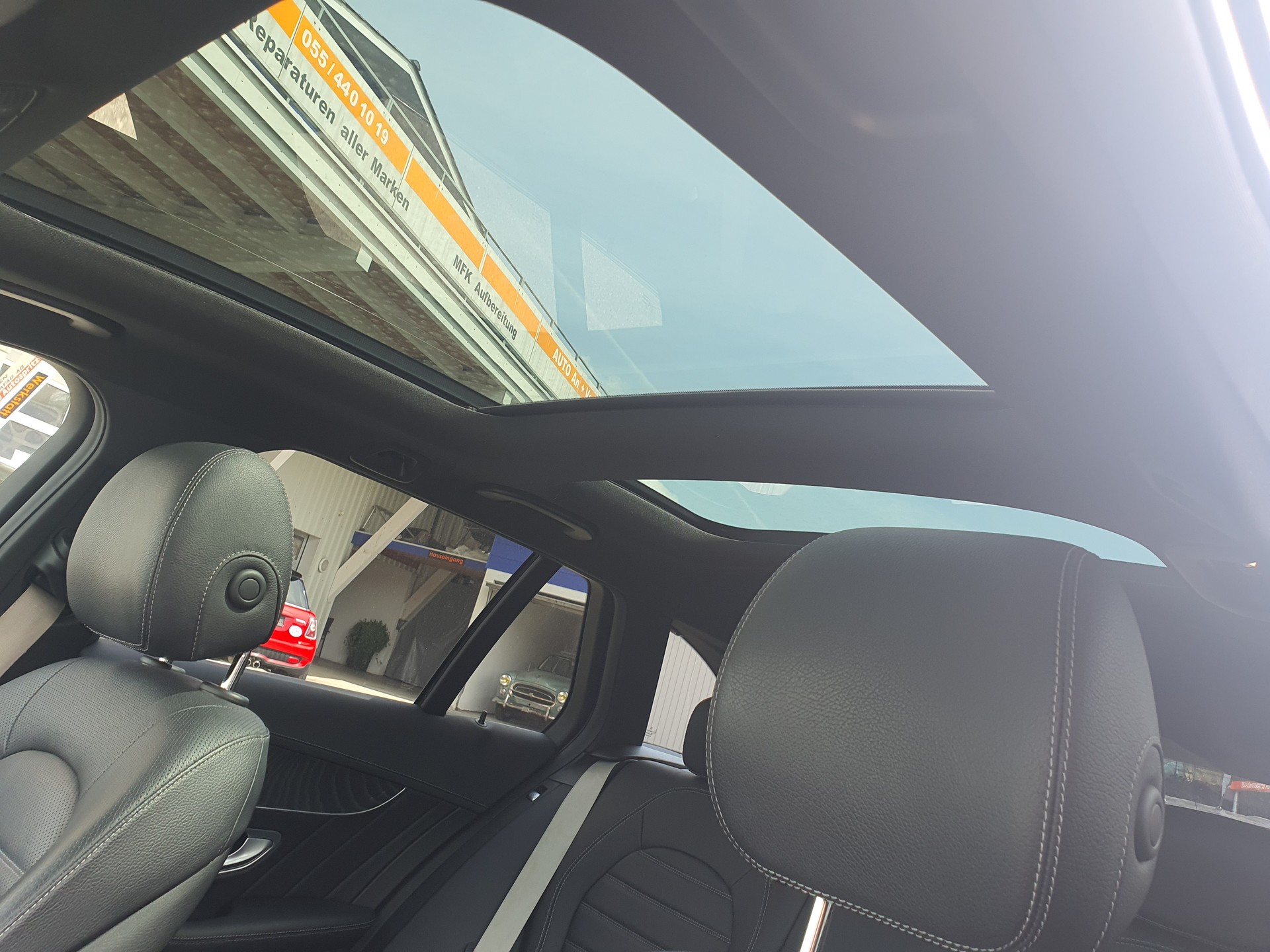 MERCEDES-BENZ C 43 AMG 4Matic 9G-Tronic-image-16