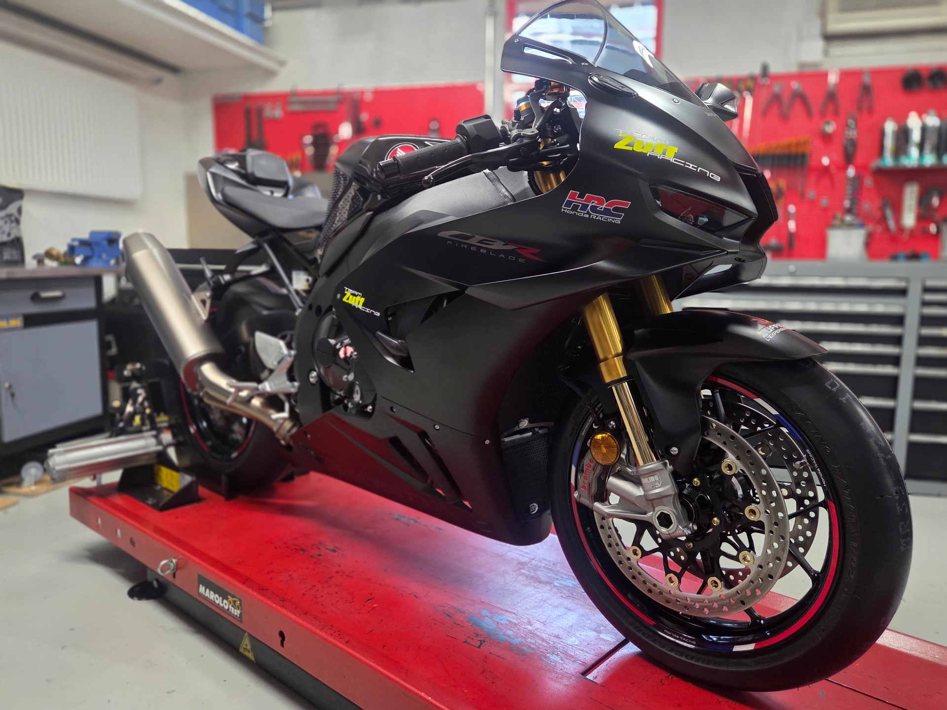 HONDA CBR 1000 RR-R Fireblade SP-image-2
