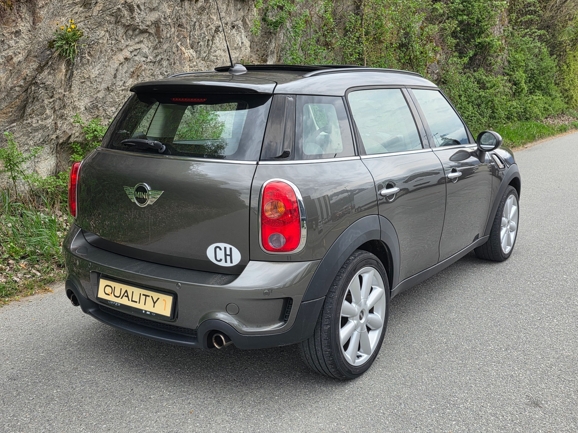 MINI Countryman Cooper S ALL4 Steptronic-image-3