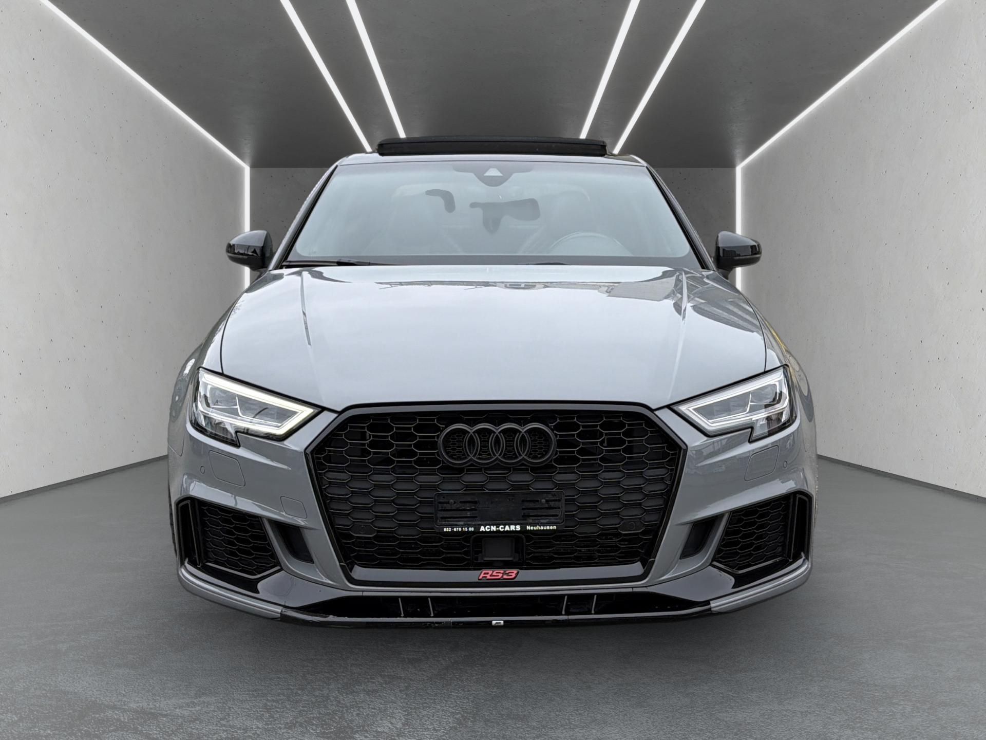 AUDI RS3 Limousine 2.5 TSI quattro S-tronic-image-8
