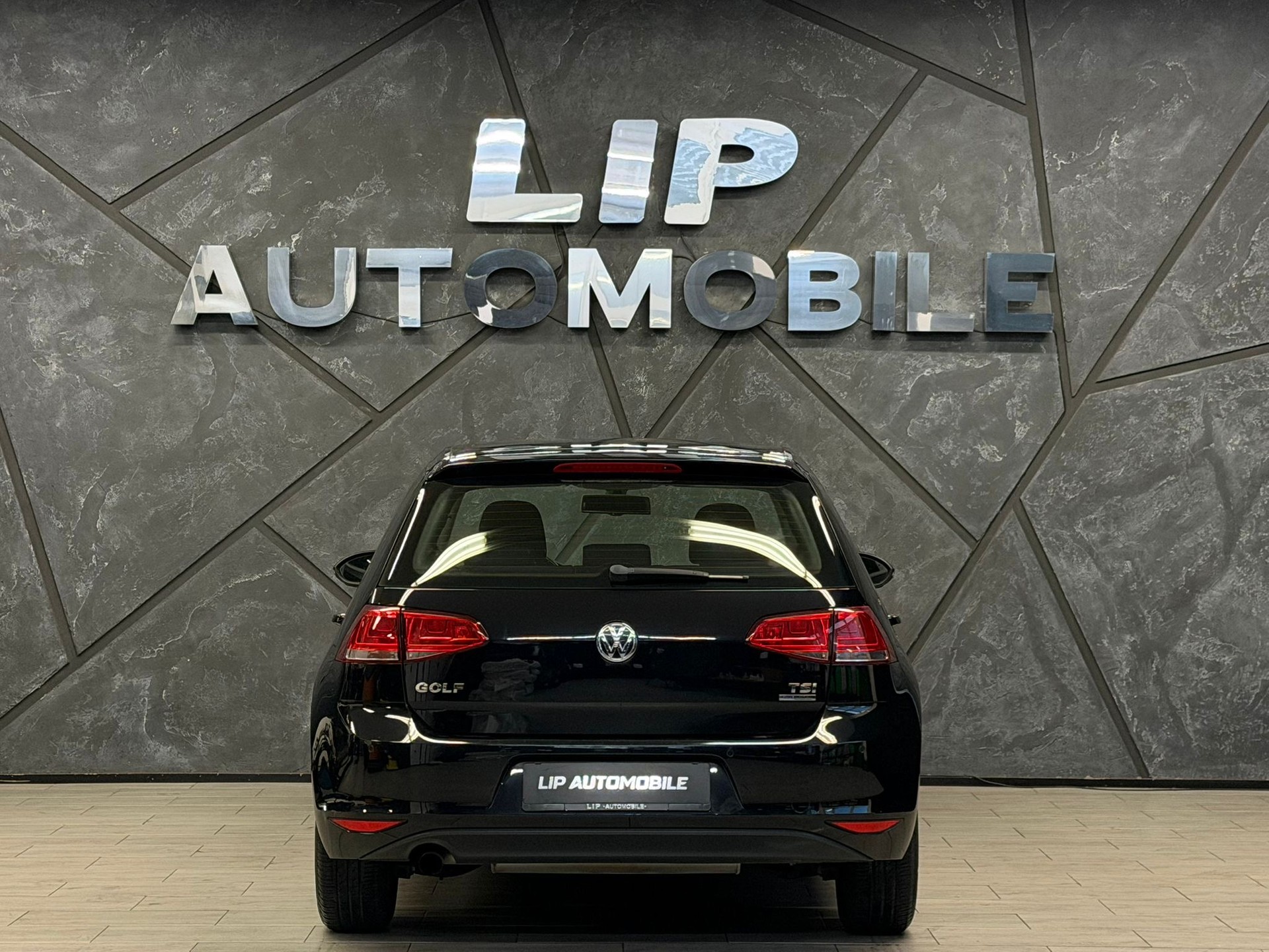 VW Golf 1.2 TSI Trendline-image-6