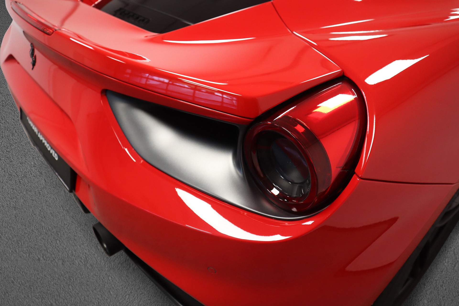 FERRARI 488 GTB 3.9 V8-image-21