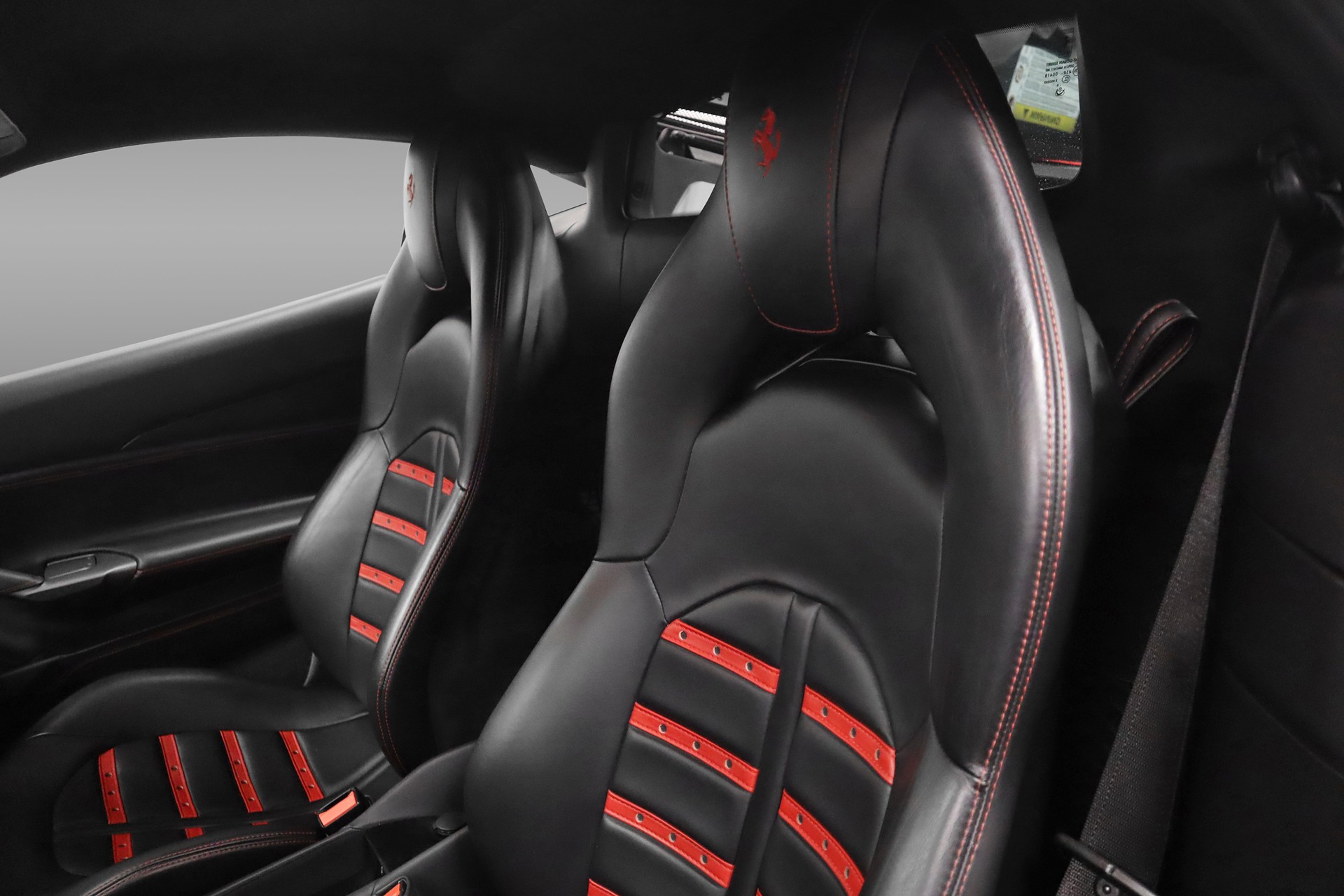 FERRARI 488 GTB 3.9 V8-image-14