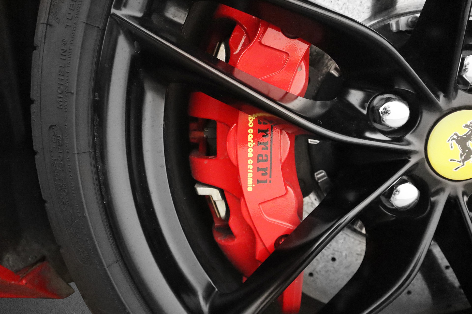 FERRARI 488 GTB 3.9 V8-image-15