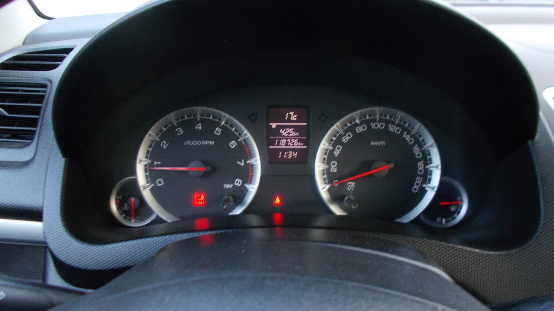 SUZUKI Swift 1.2i 16V GL Top 4x4-image-9