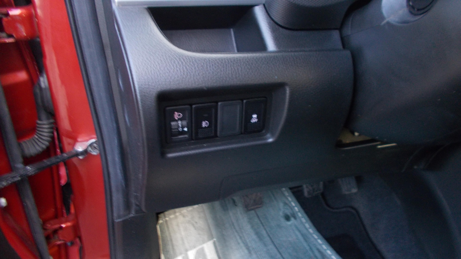 SUZUKI Swift 1.2i 16V GL Top 4x4-image-8