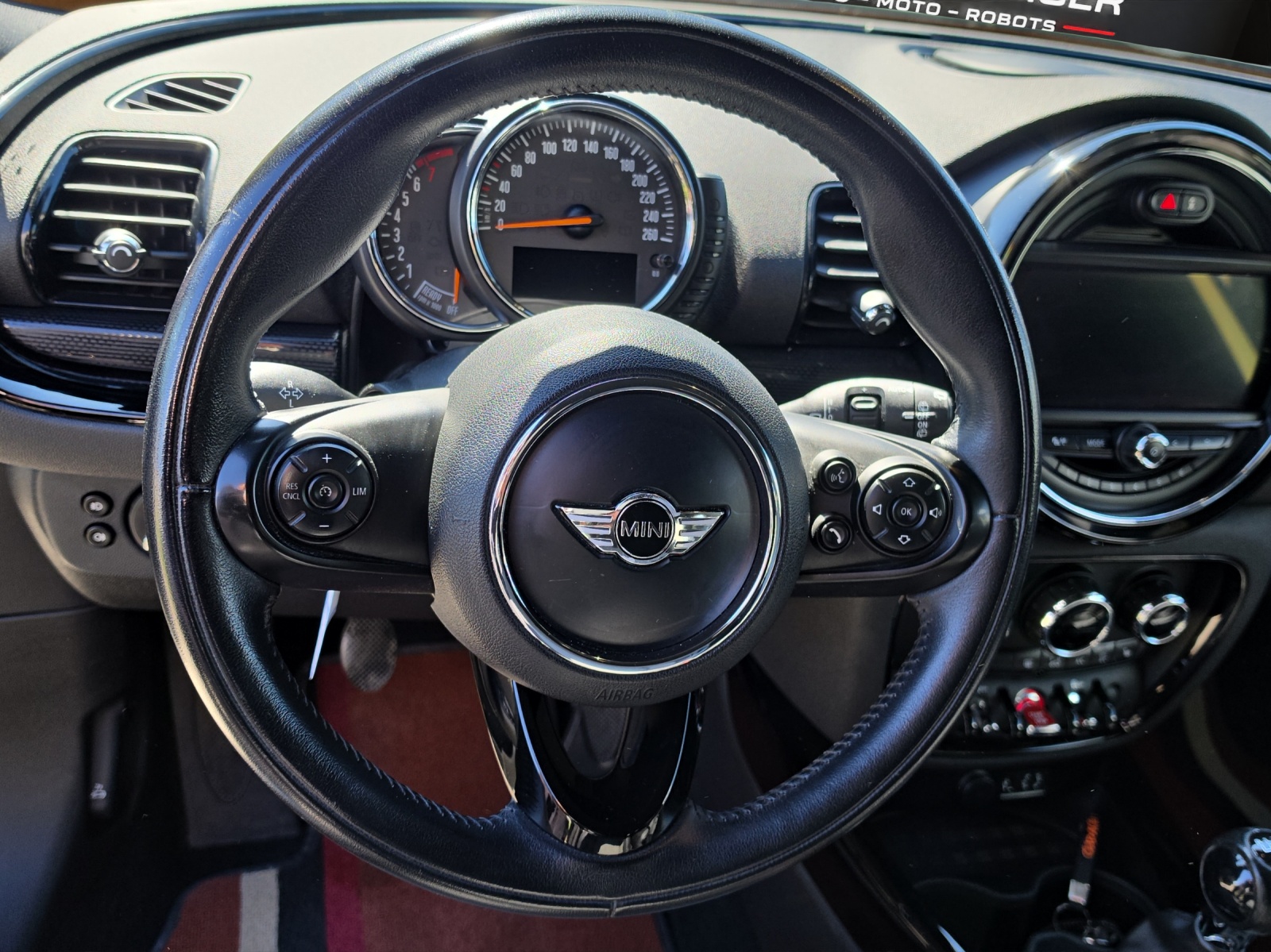 MINI Clubman Cooper S ALL4 Steptronic-image-7