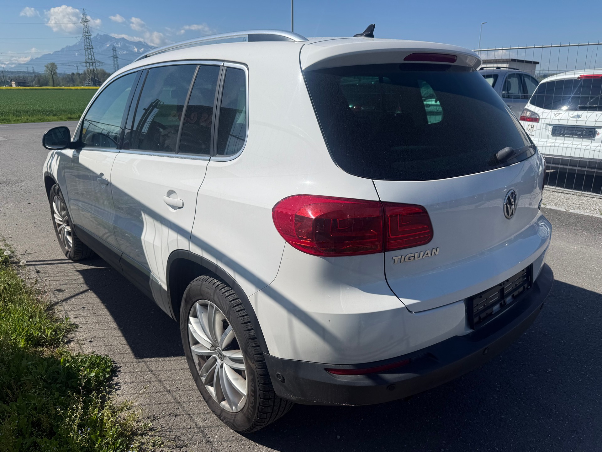 VW Tiguan 2.0 TSI Track&Style 4Motion DSG-image-3