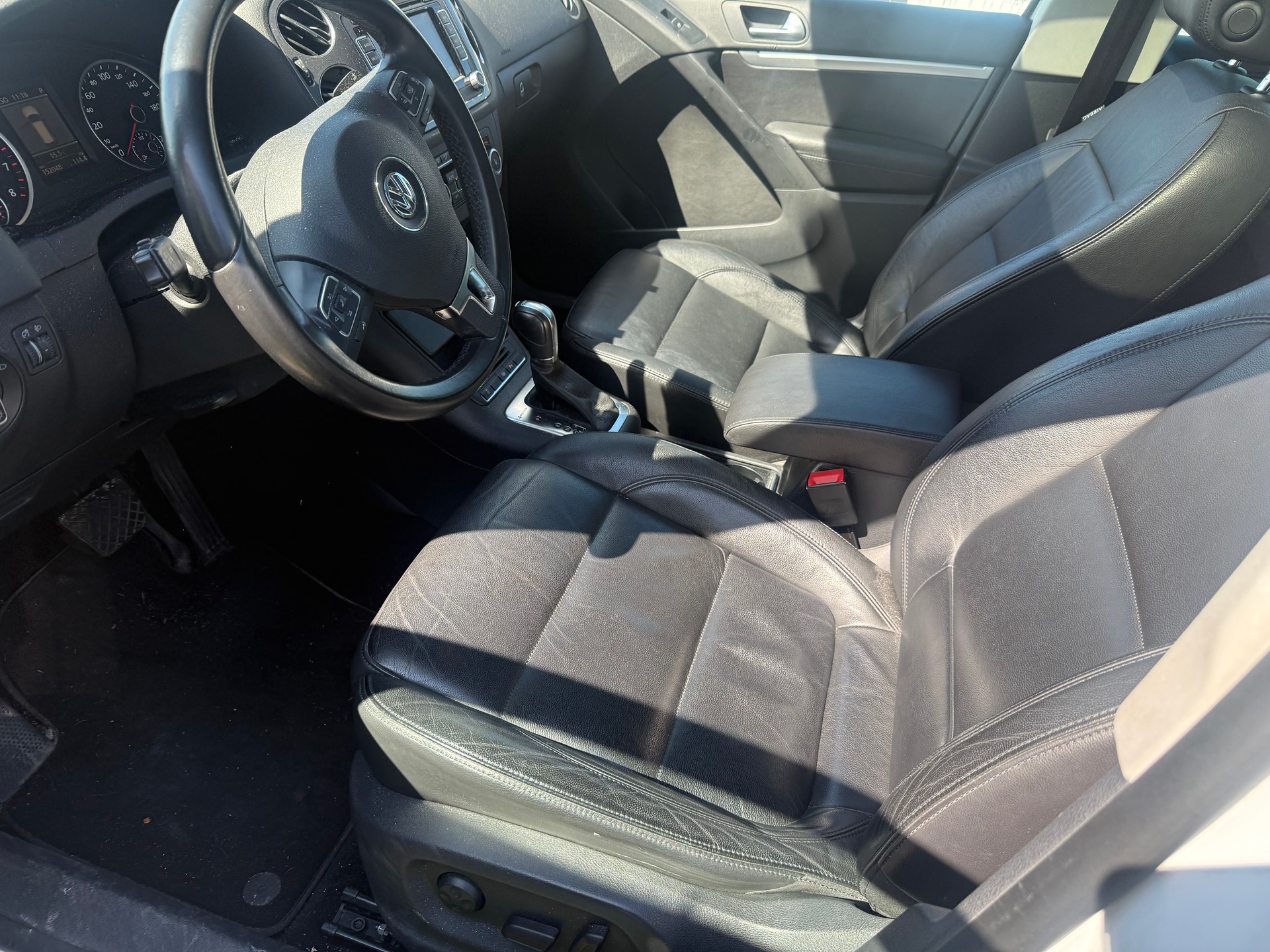 VW Tiguan 2.0 TSI Track&Style 4Motion DSG-image-4