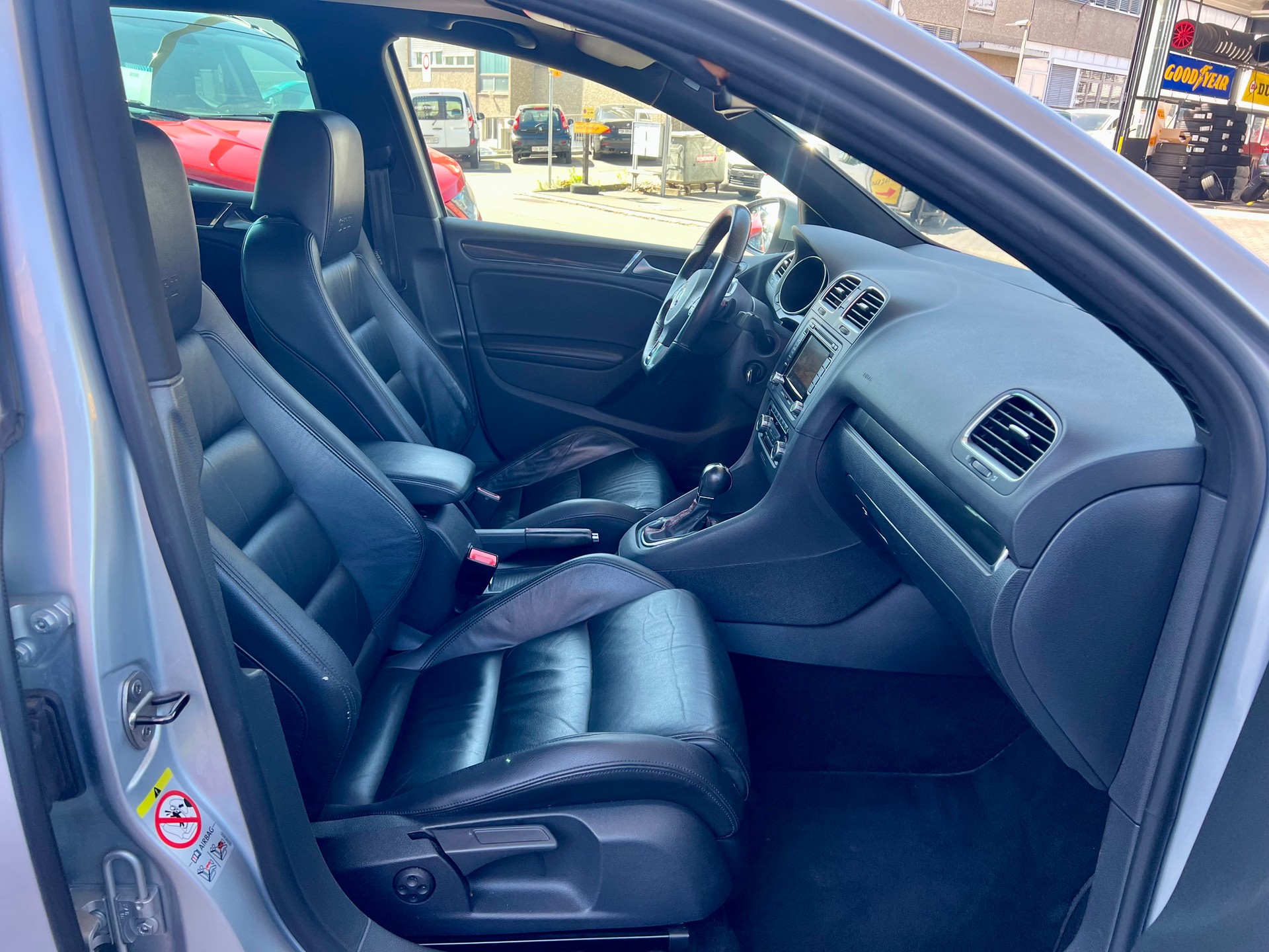VW Golf 2.0 TSI GTI DSG-image-19