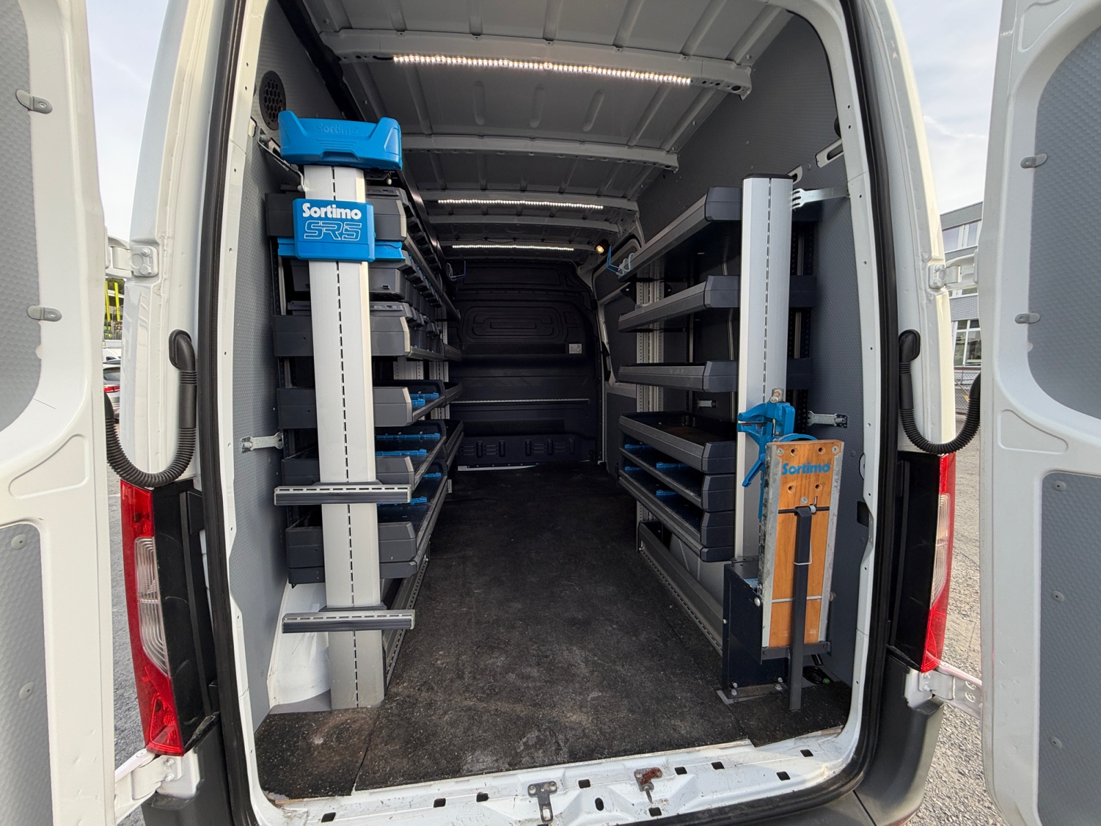MERCEDES-BENZ Sprinter 314 CDI WERKSTATTAUSBAU Standard FWD-image-0