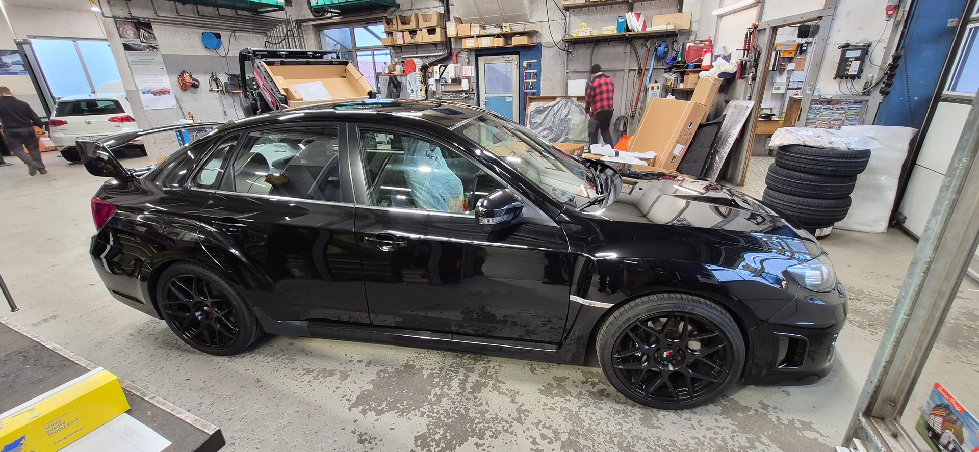SUBARU 2.5 Turbo 4WD WRX STI Sport-showroom-element-3