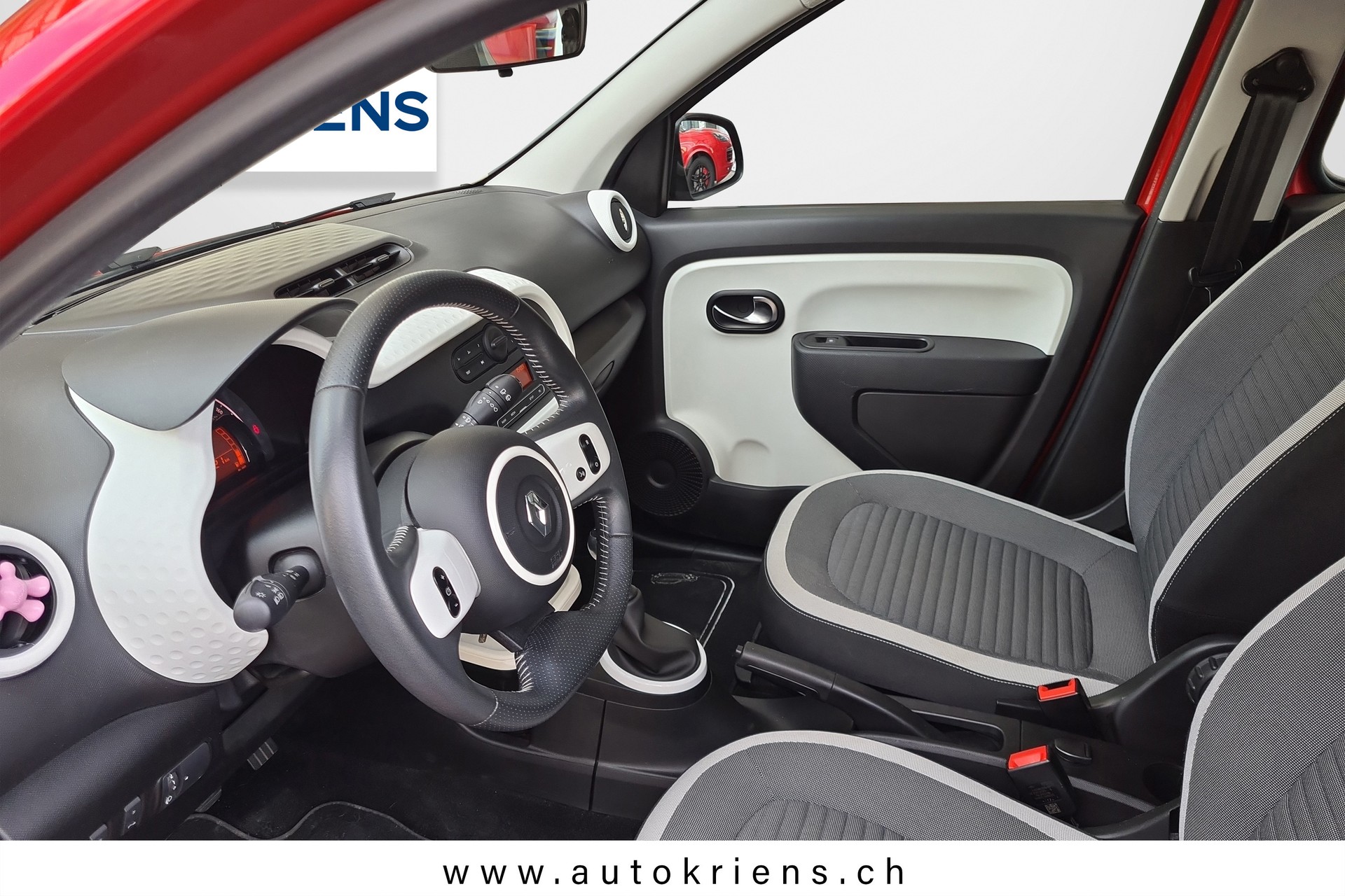 RENAULT Twingo 0.9 Intens-image-3