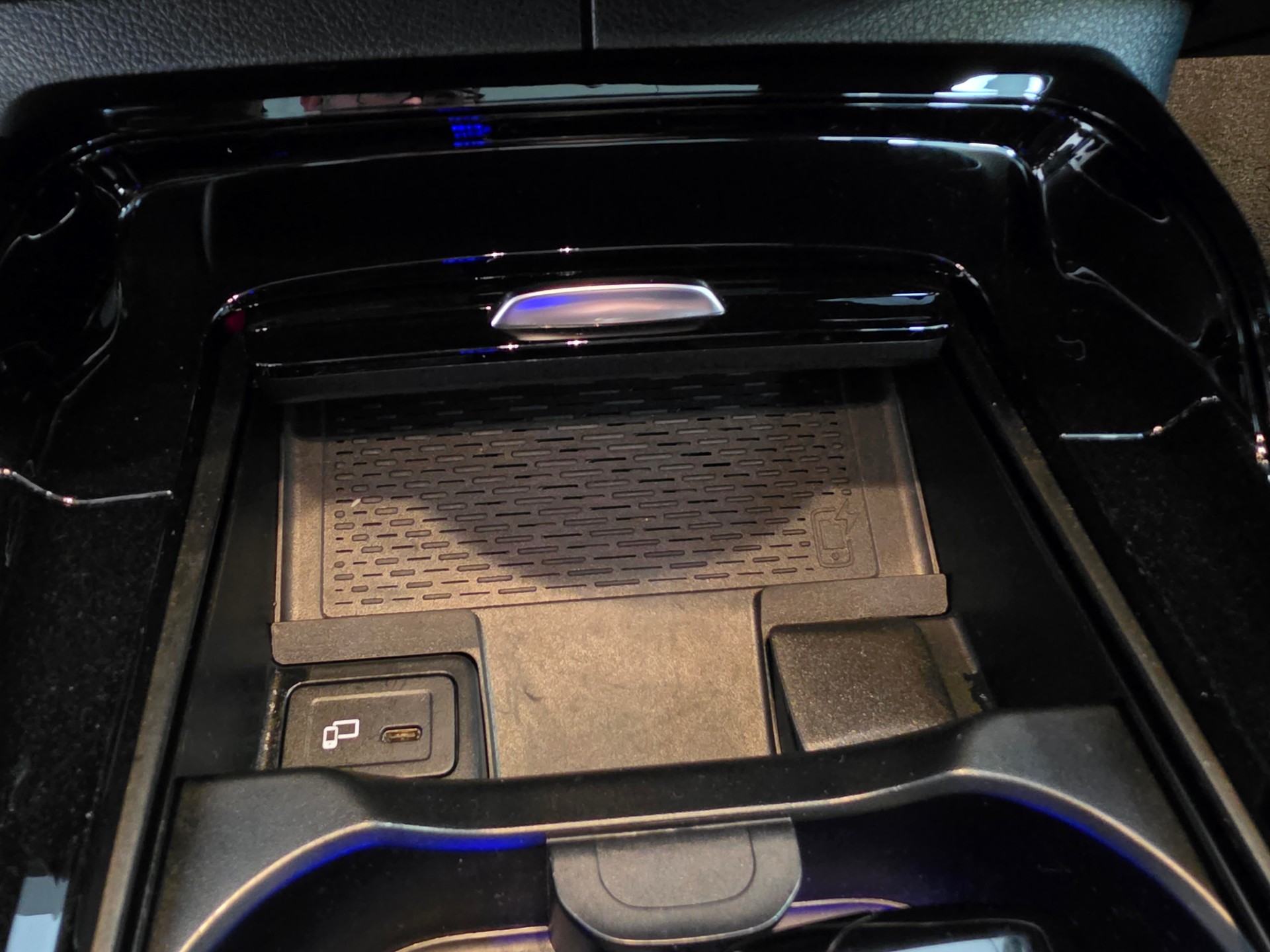 MERCEDES-BENZ A 35 AMG 4Matic Panamericana Edition Speedshift-image-14