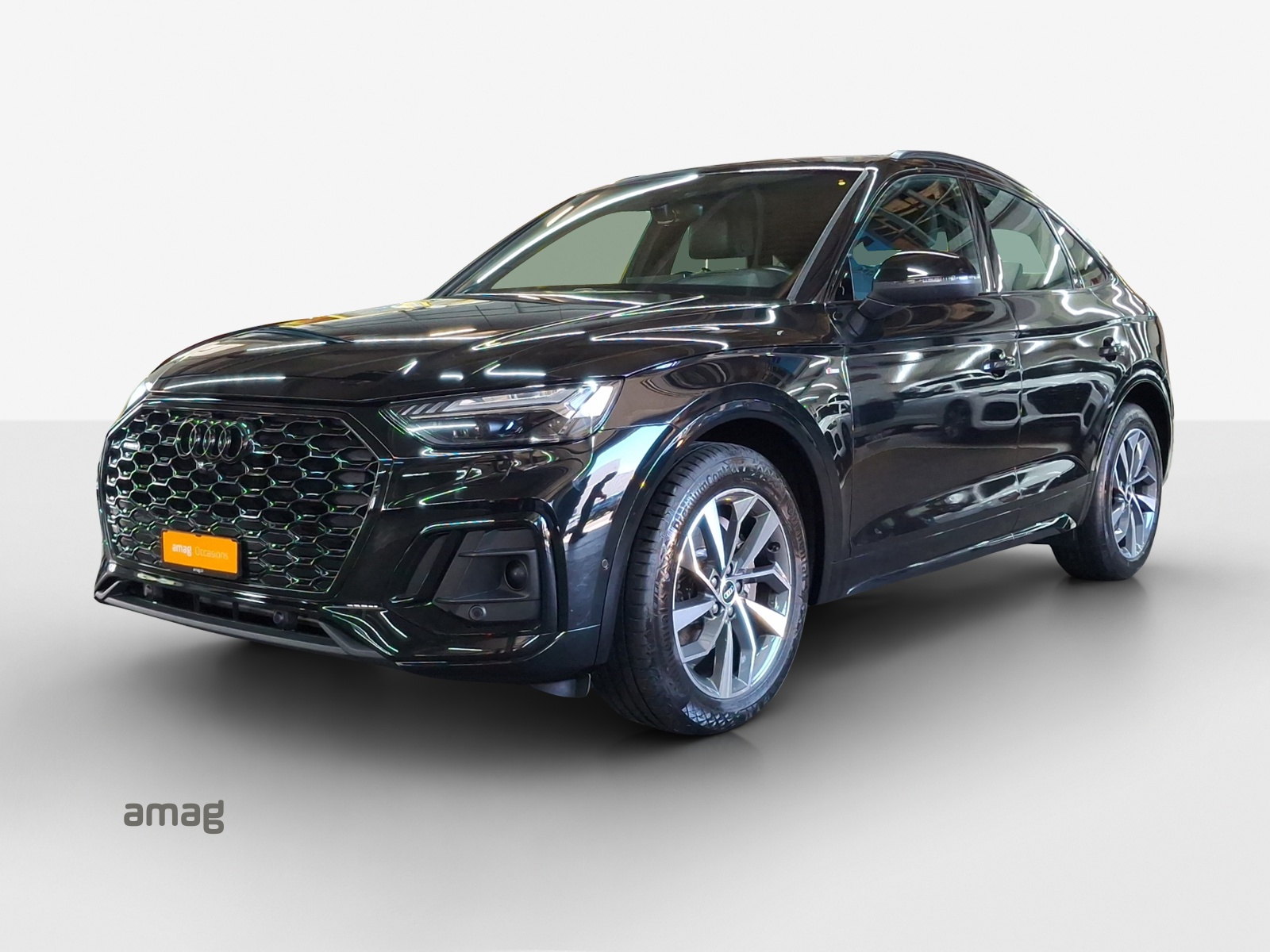 AUDI Q5 Sportback 40 TFSI S line quattro S-tronic-image-0