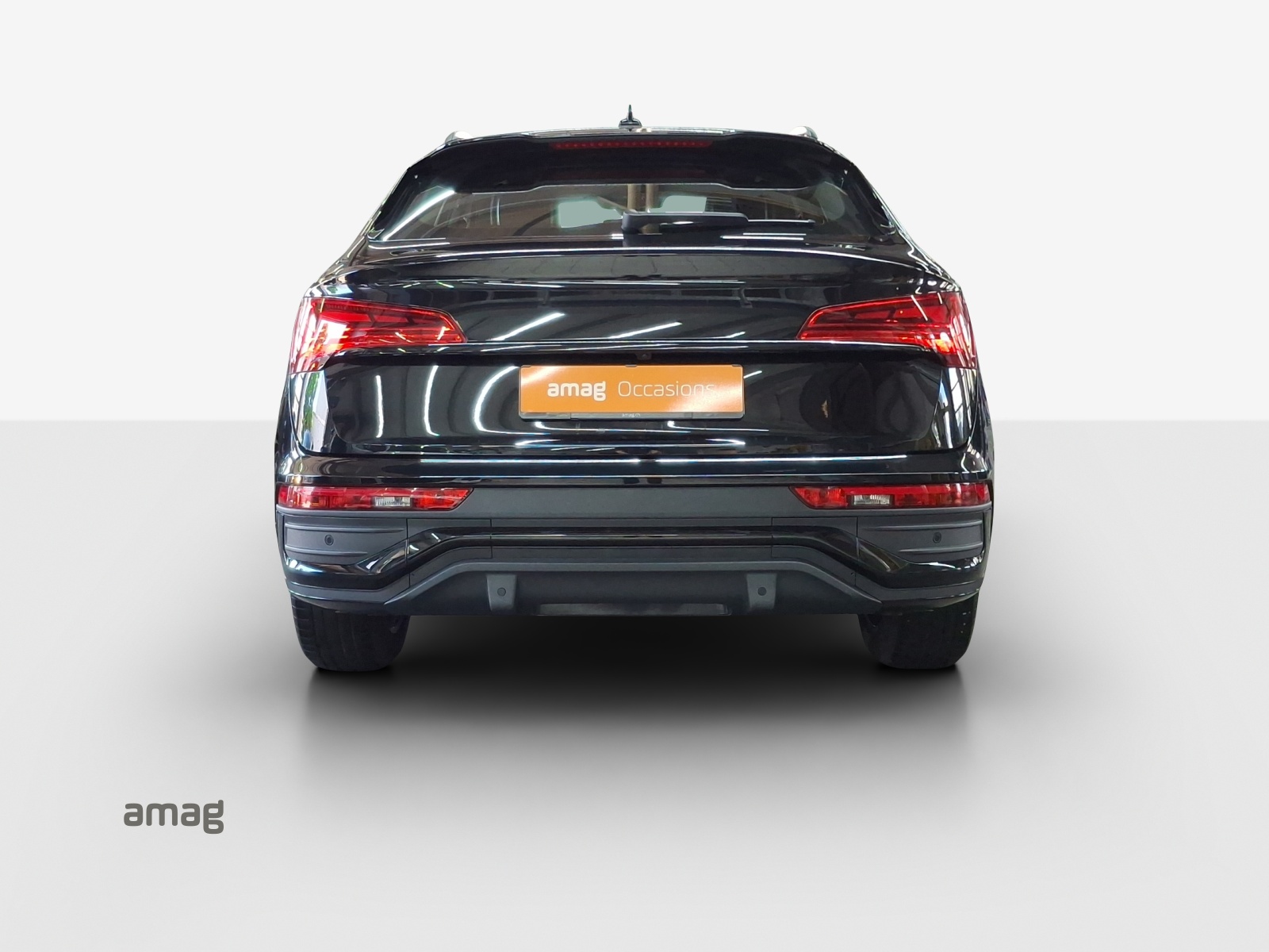AUDI Q5 Sportback 40 TFSI S line quattro S-tronic-image-3