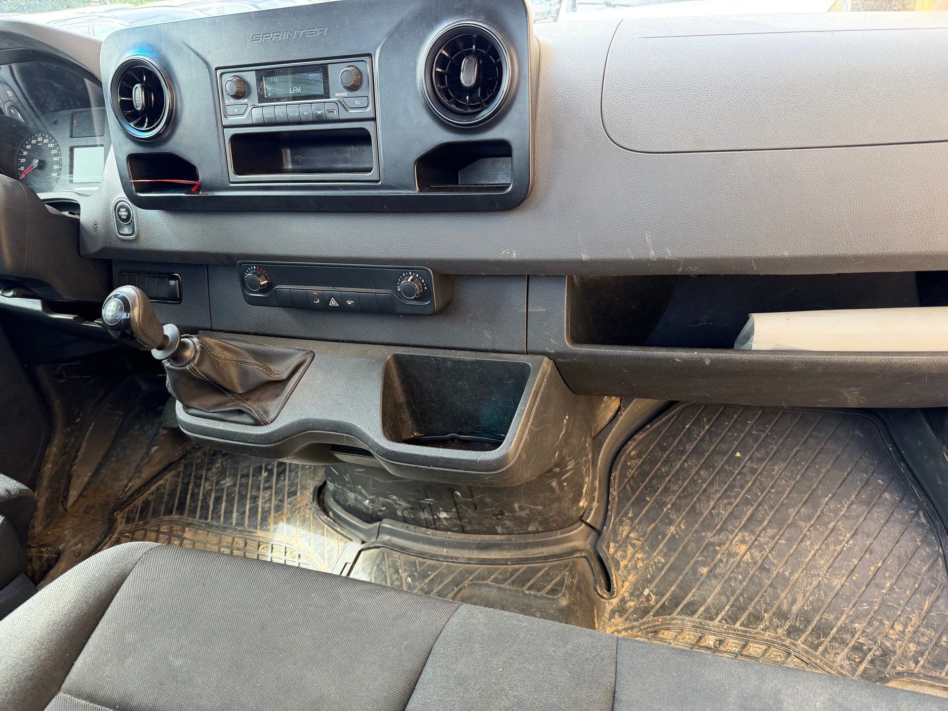MERCEDES-BENZ Sprinter 314 CDI Lang-image-3