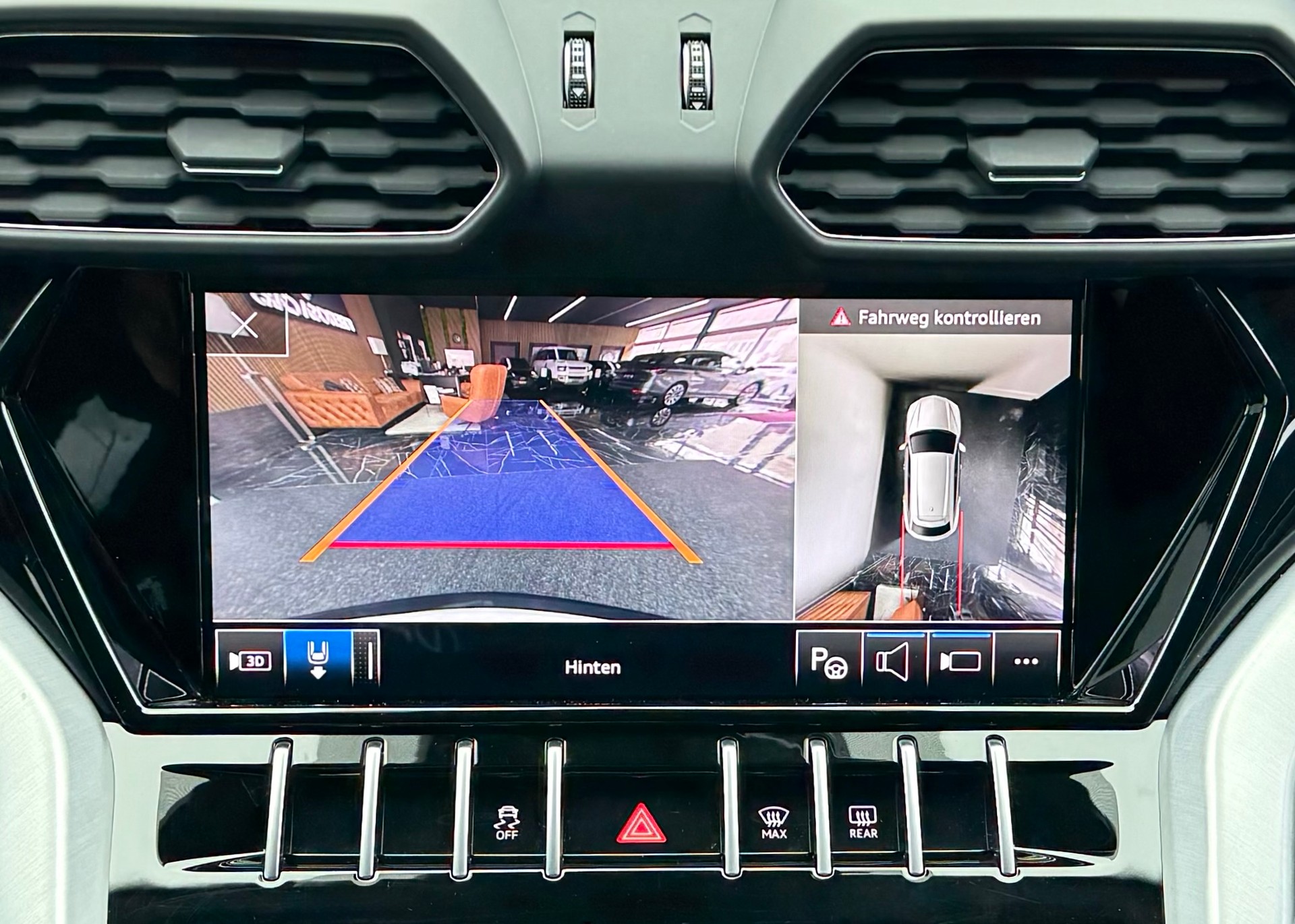 LAMBORGHINI Urus E-Gear-image-10