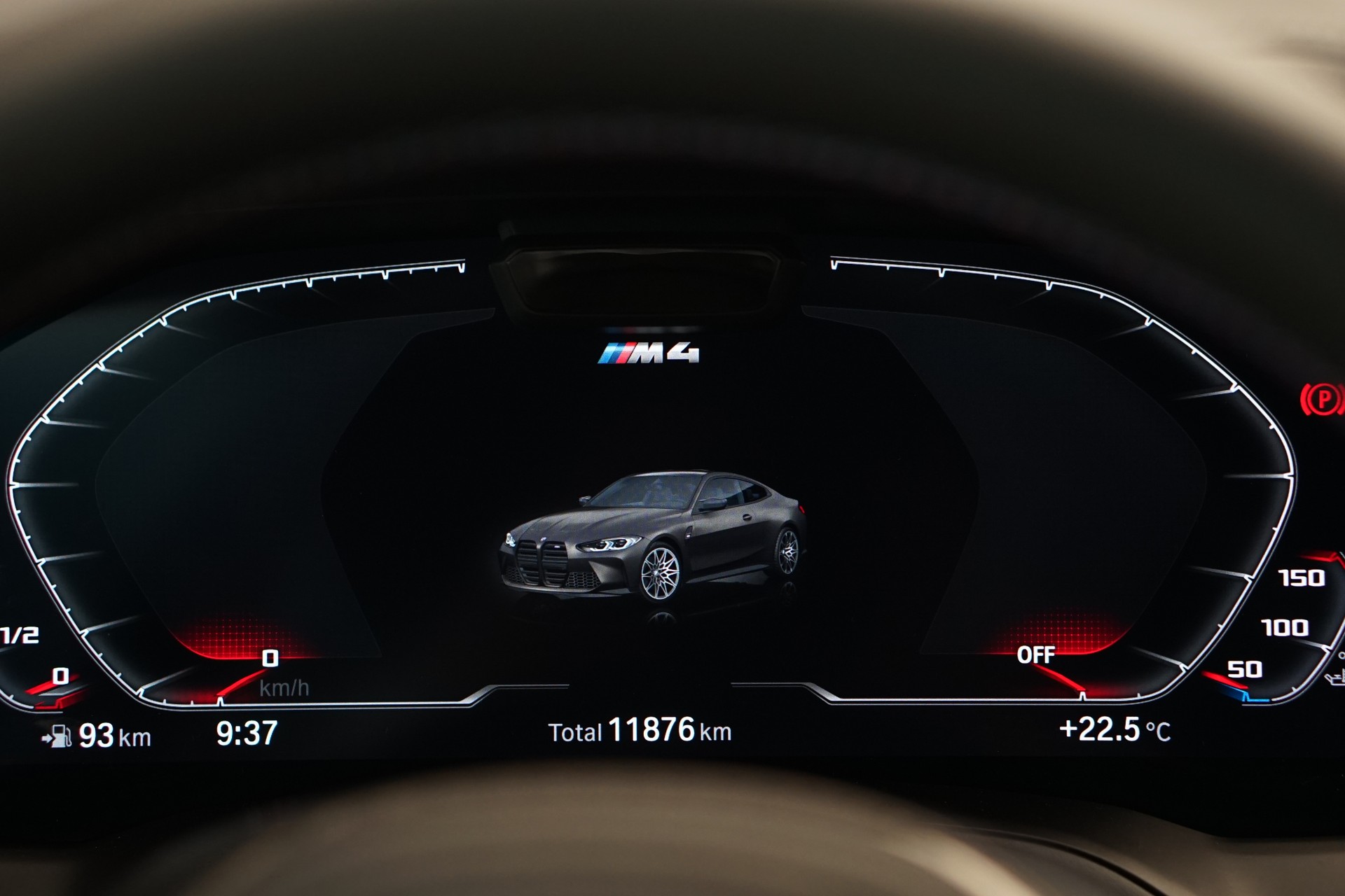 BMW M4 Coupé Competition M xDrive *CH-Fahrzeug* *Dravitgrau* *Carbon*-image-31