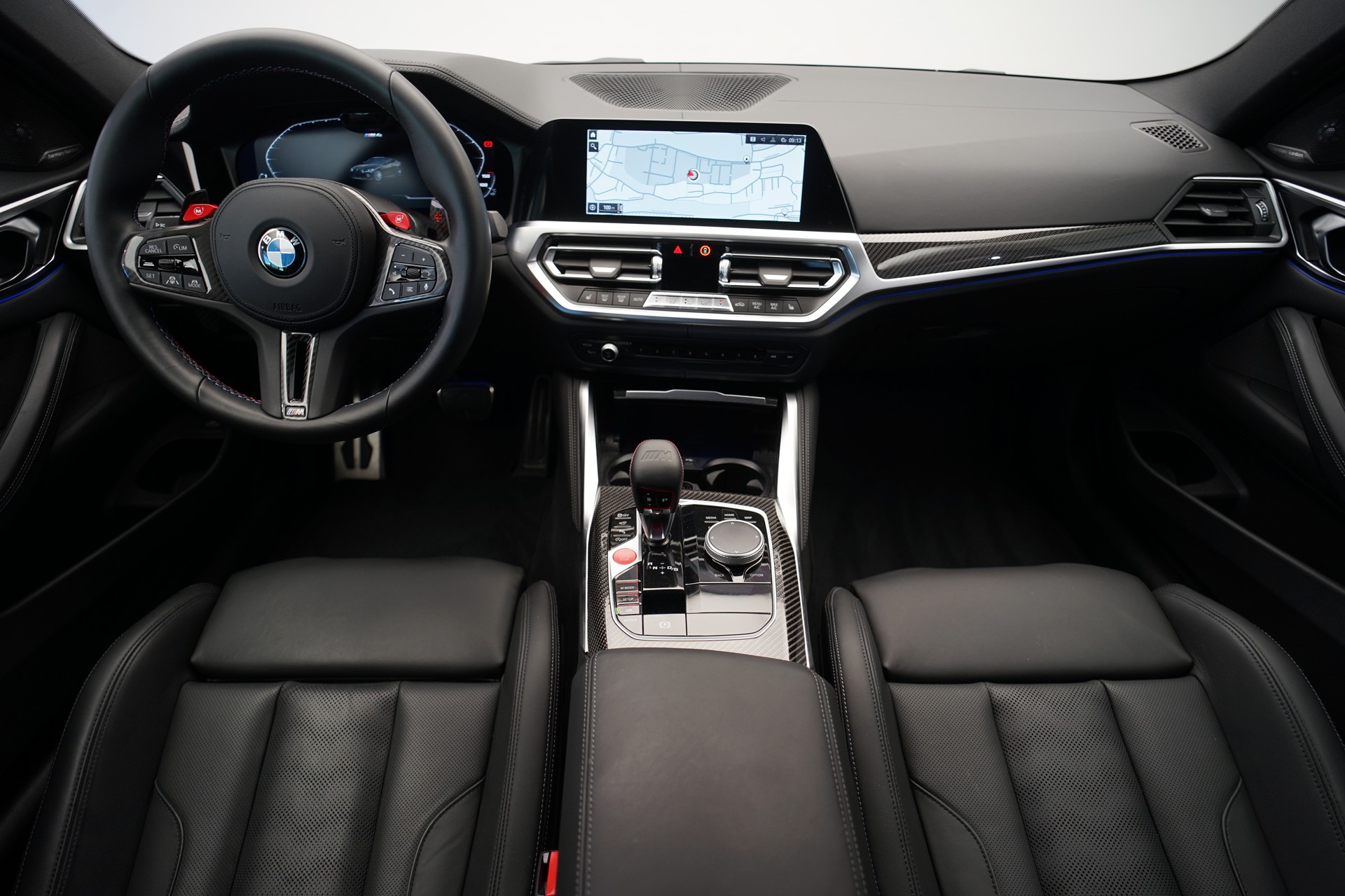 BMW M4 Coupé Competition M xDrive *CH-Fahrzeug* *Dravitgrau* *Carbon*-image-11