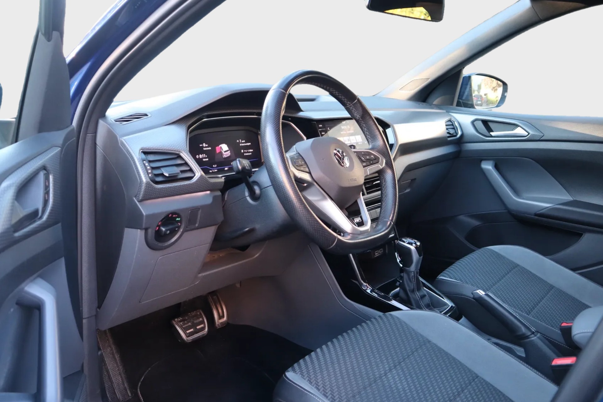 VW T-Cross 1.0 TSI RLine DSG-image-9