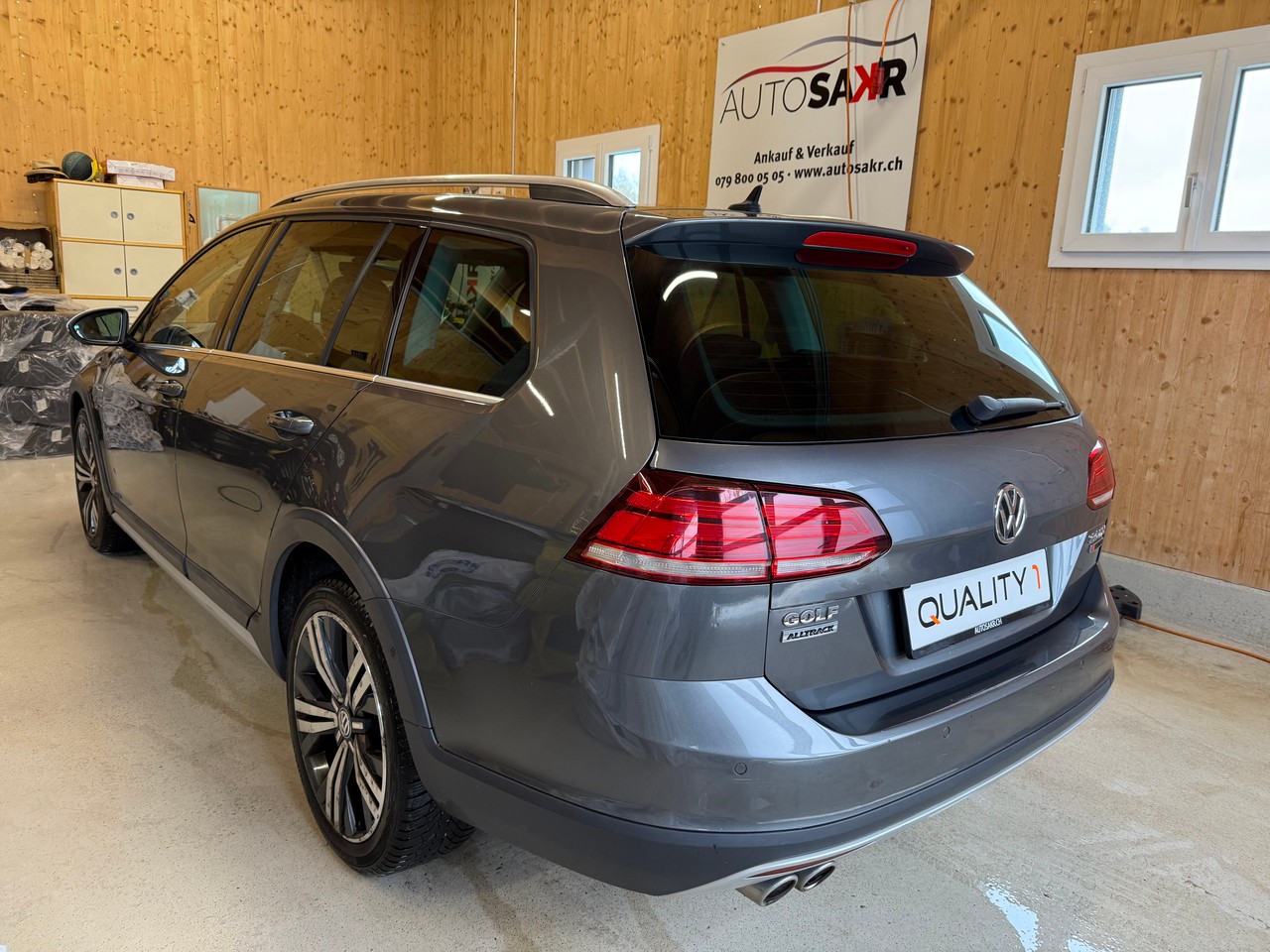 VW Golf 2.0 TDI Alltrack 4Motion DSG-image-5