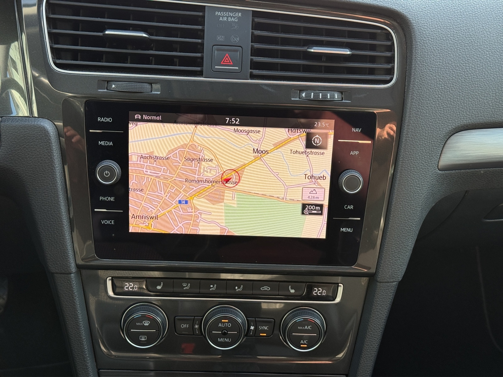VW Golf 1.4 TSI Allstar-image-12