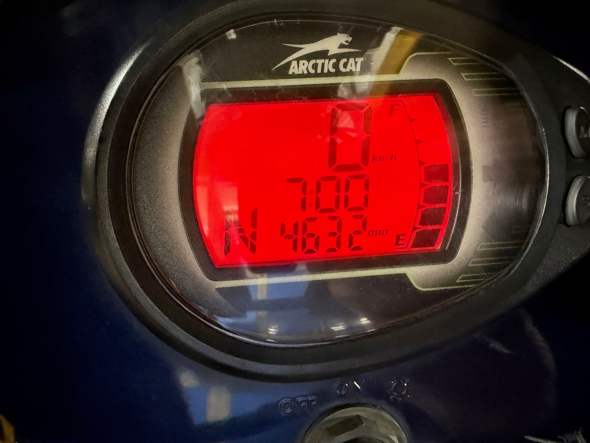 ARCTIC CAT ATV 550XT-image-5