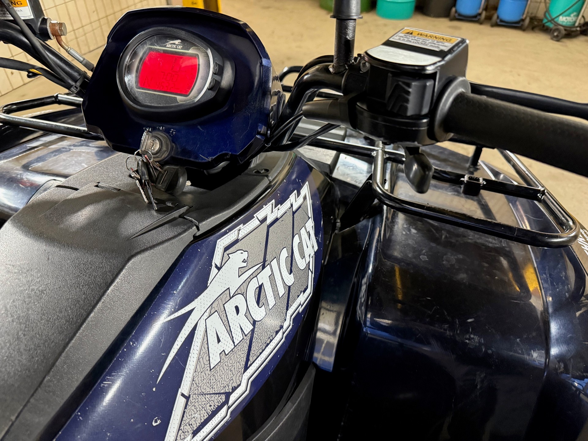 ARCTIC CAT ATV 550XT-image-6
