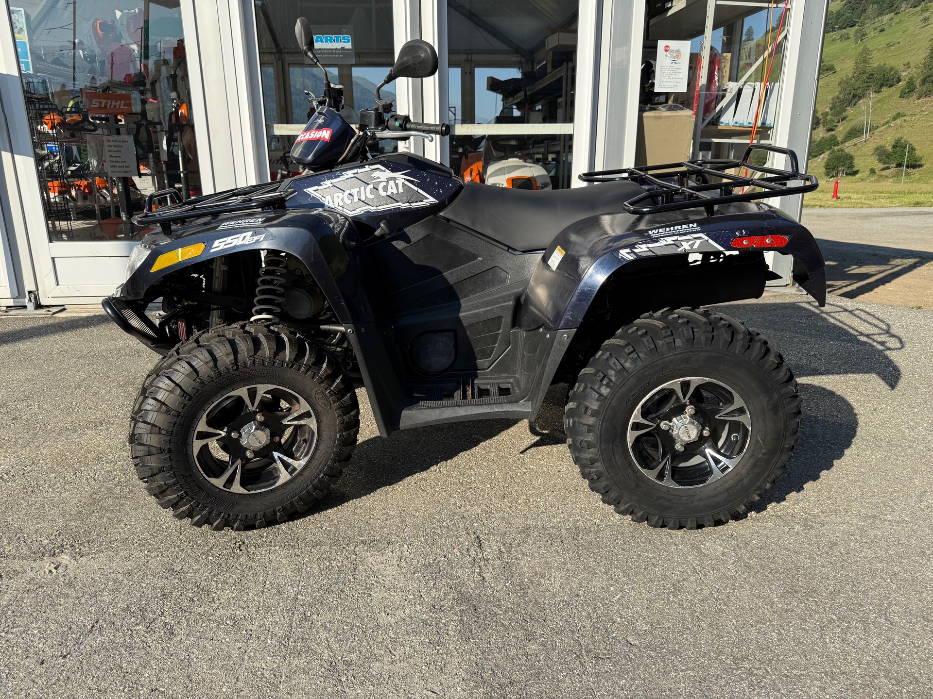 ARCTIC CAT ATV 550XT-image-10