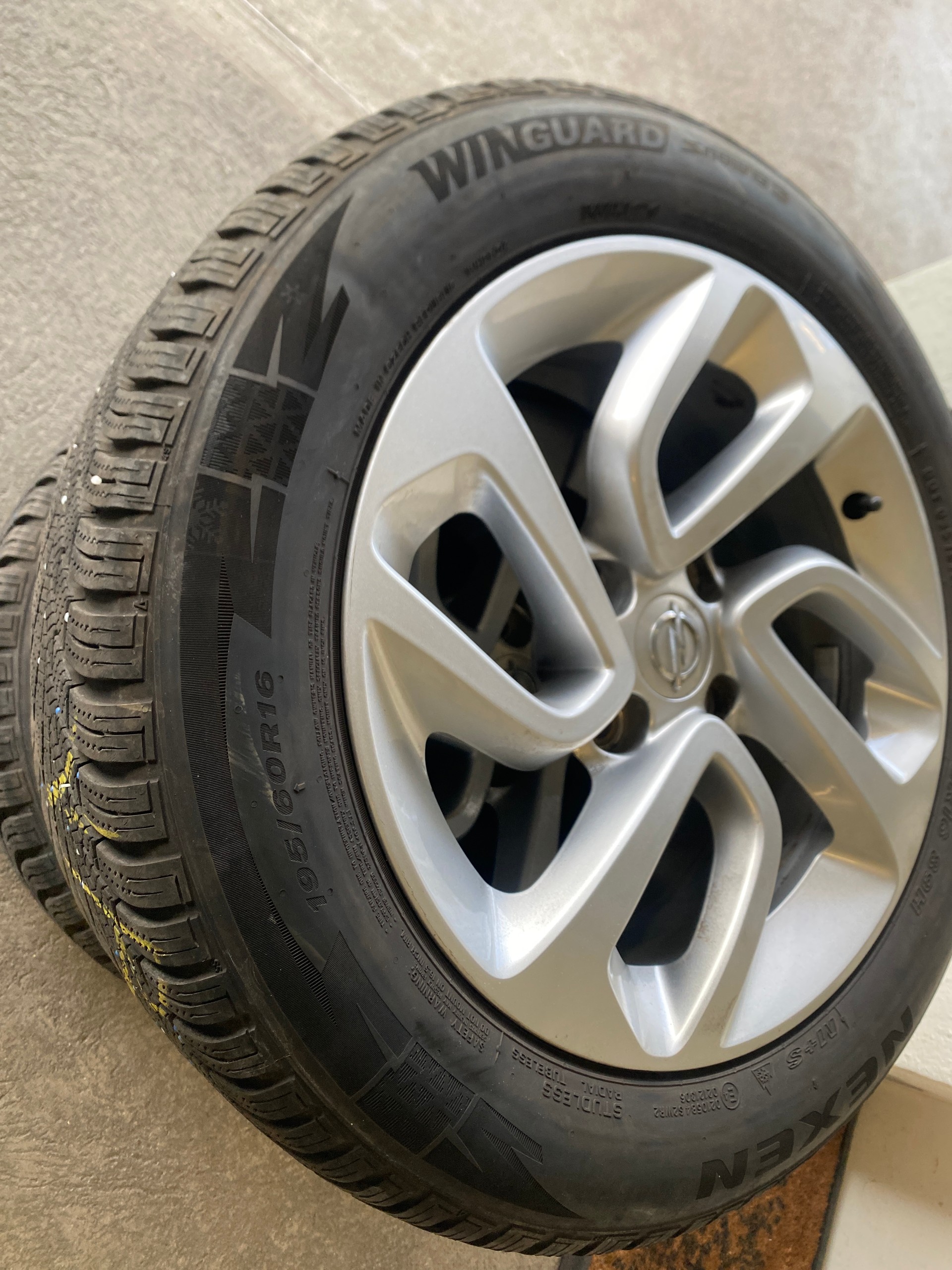 OPEL Crossland X 1.2i Excellence-image-15