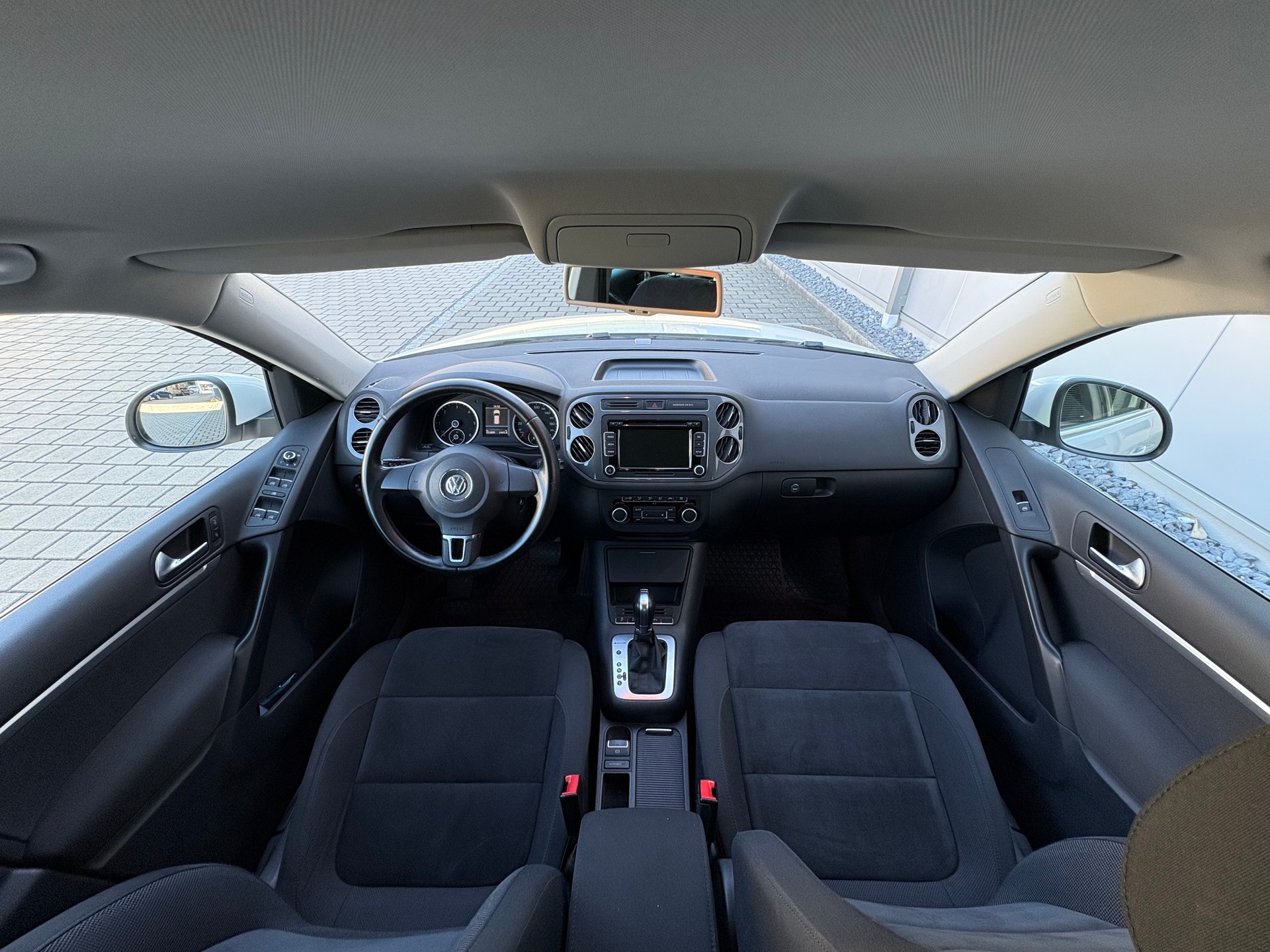 VW Tiguan 2.0 TDI BlueMotion Trend&Fun 4Motion DSG-image-13