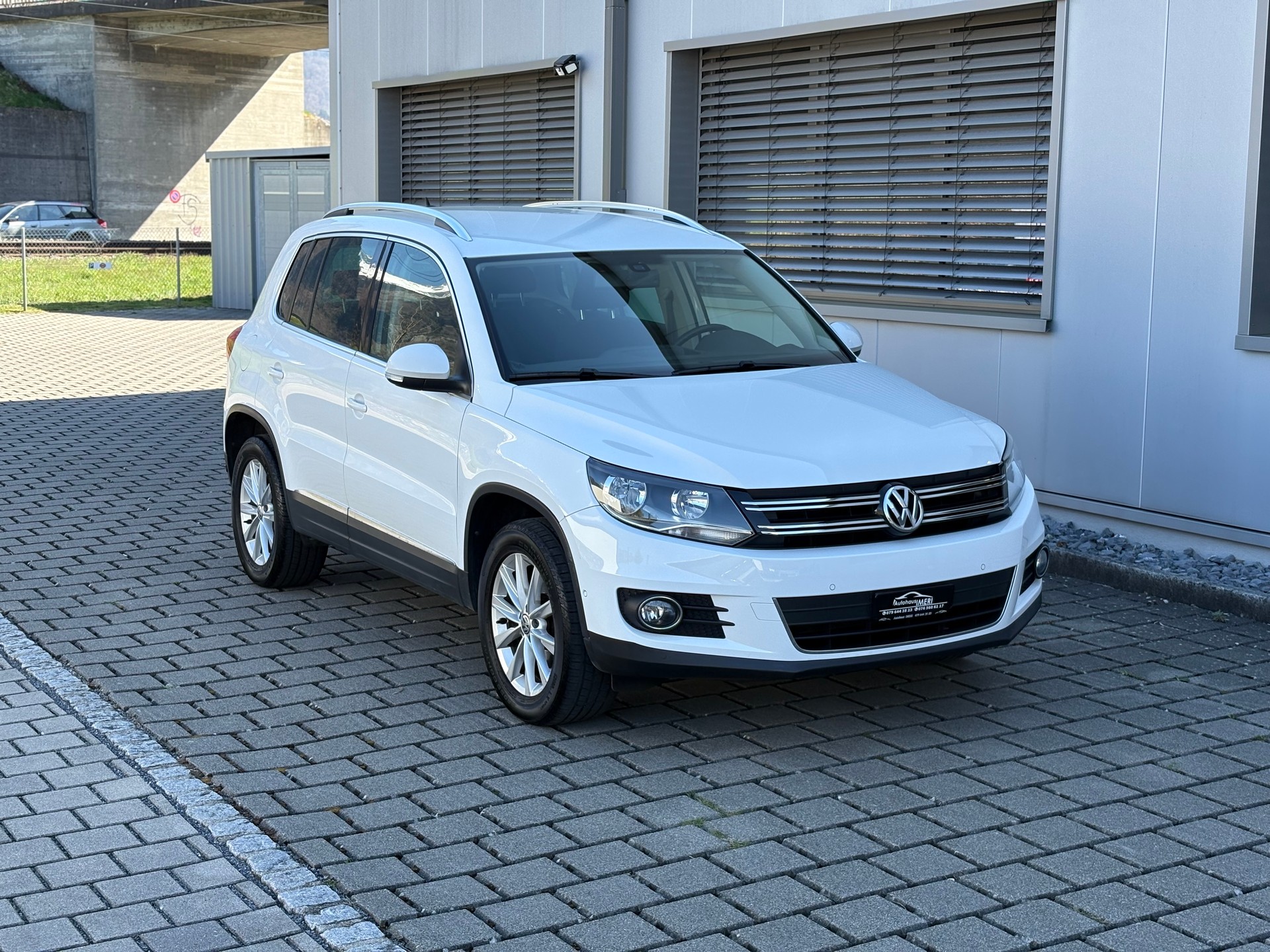 VW Tiguan 2.0 TDI BlueMotion Trend&Fun 4Motion DSG-image-3
