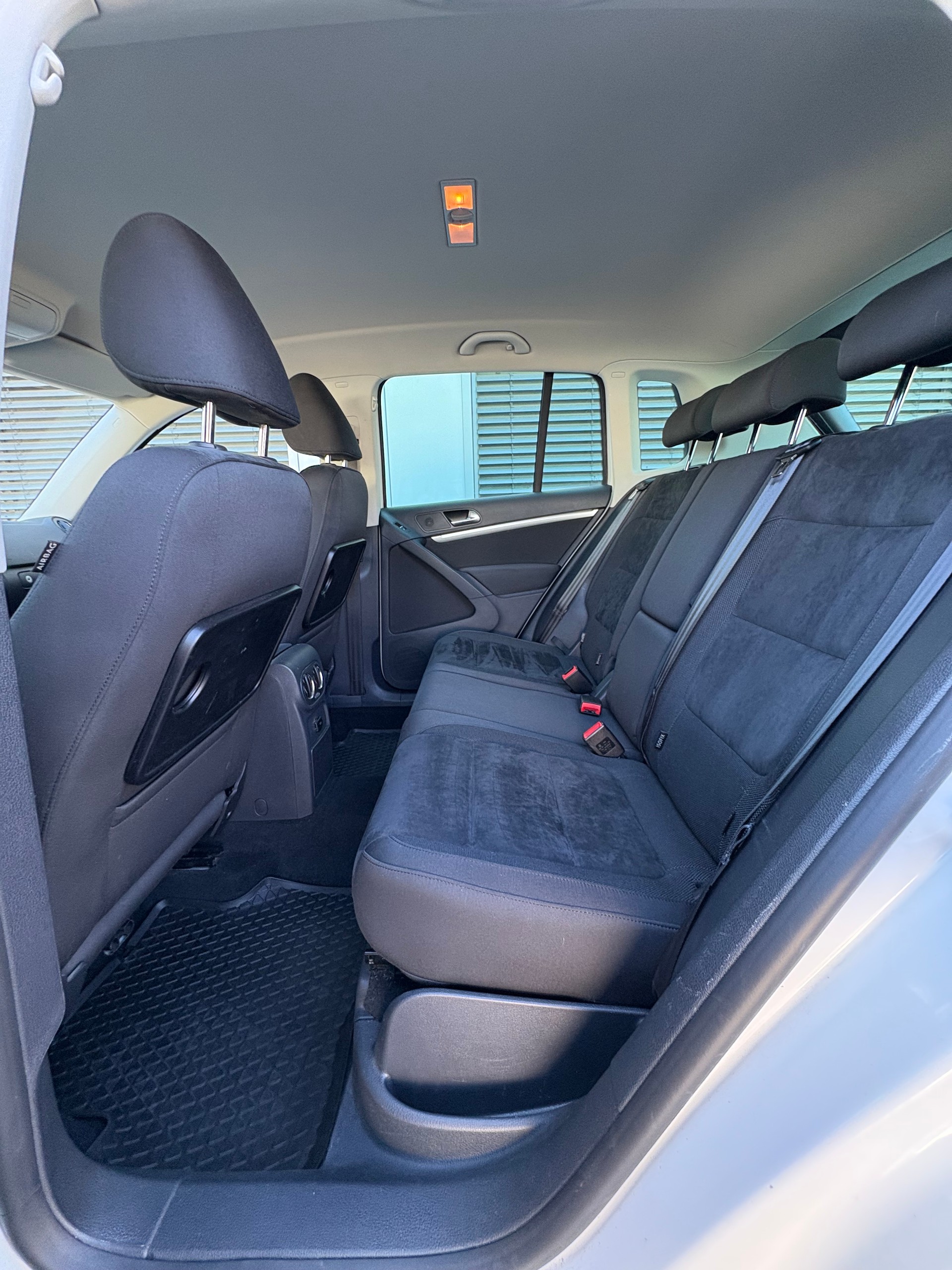 VW Tiguan 2.0 TDI BlueMotion Trend&Fun 4Motion DSG-image-15