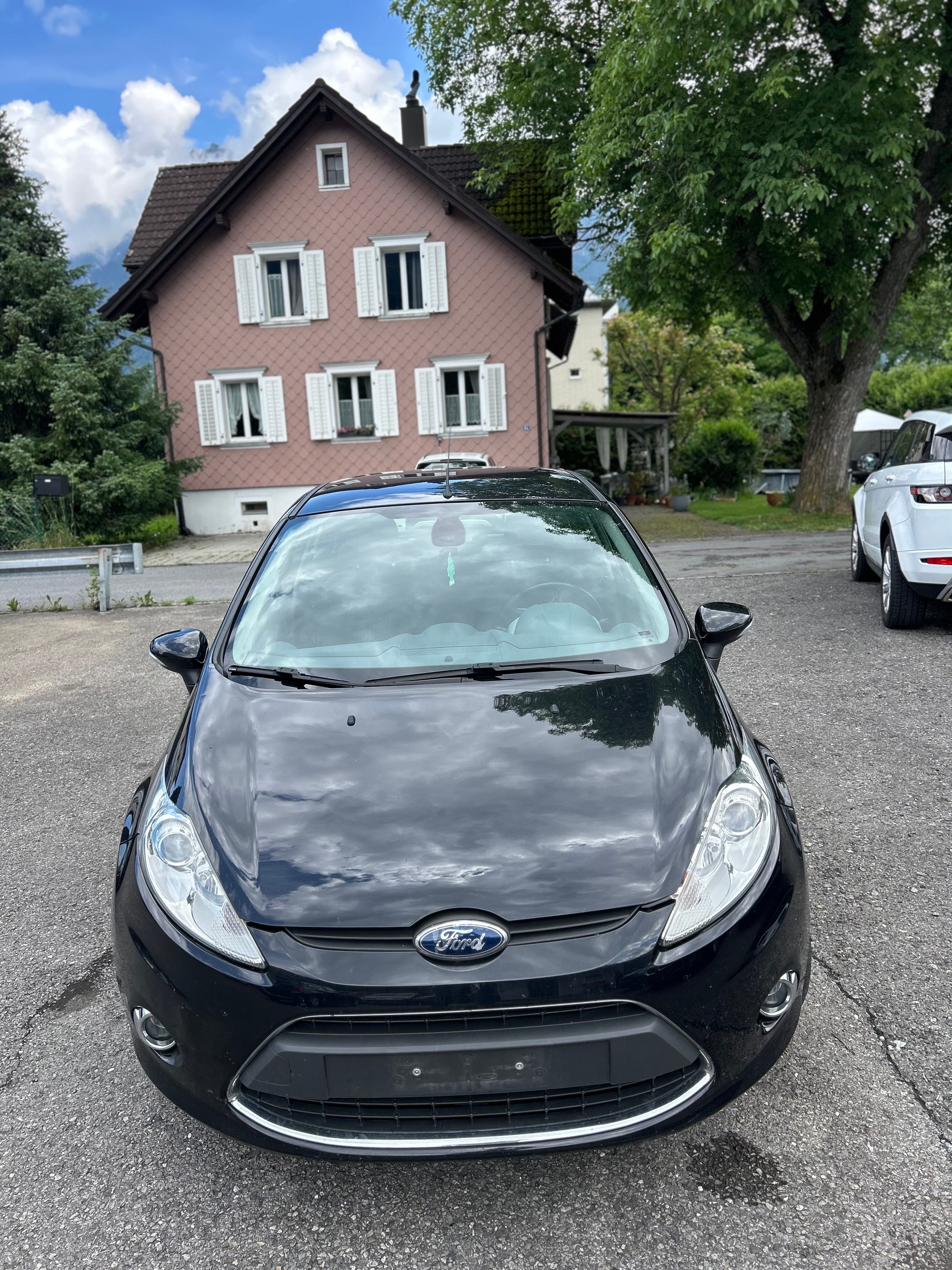 FORD Fiesta 1.4 16V Titanium Automatic