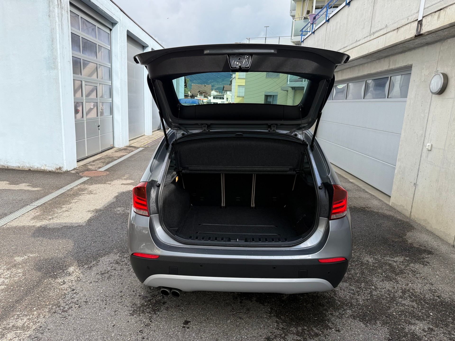 BMW X1 xDrive 28i Steptronic-image-29