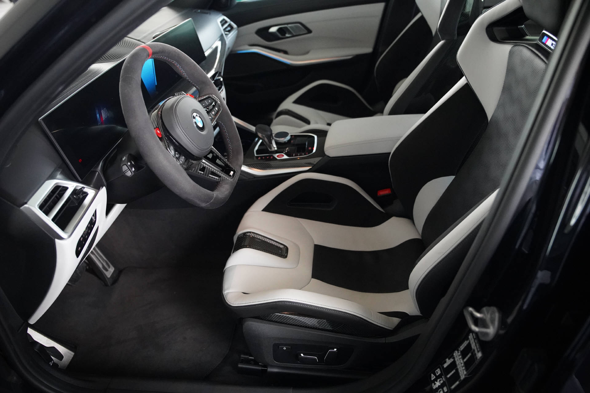 BMW M3 Competition M xDrive LCI Enigmatic Black-image-7