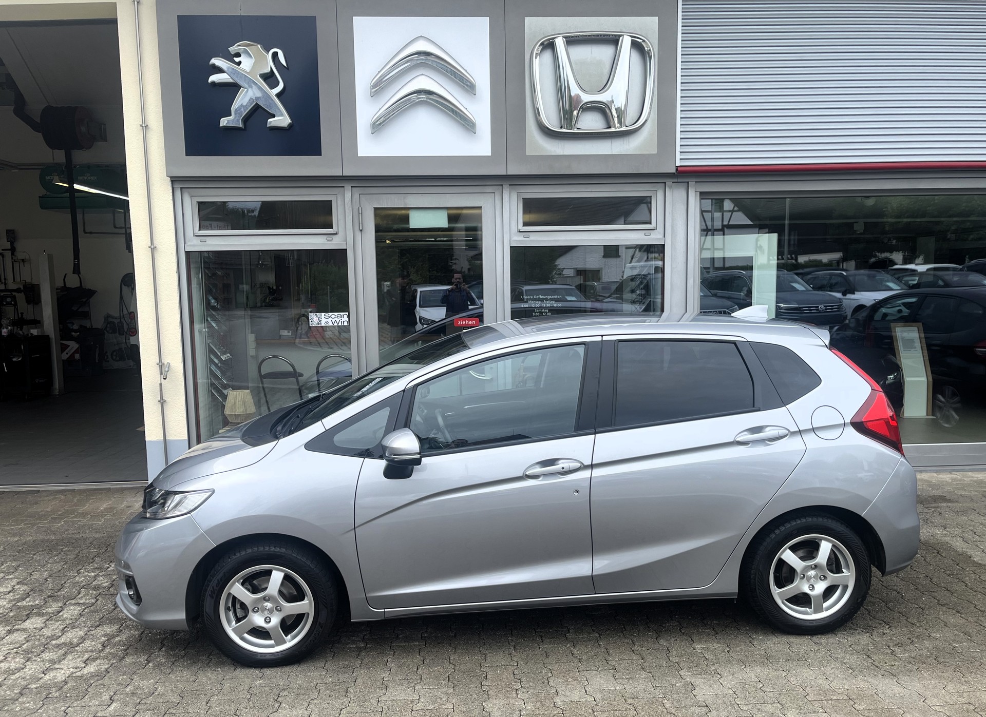 HONDA Jazz 1.3i-VTEC Elegance CVT-image-3